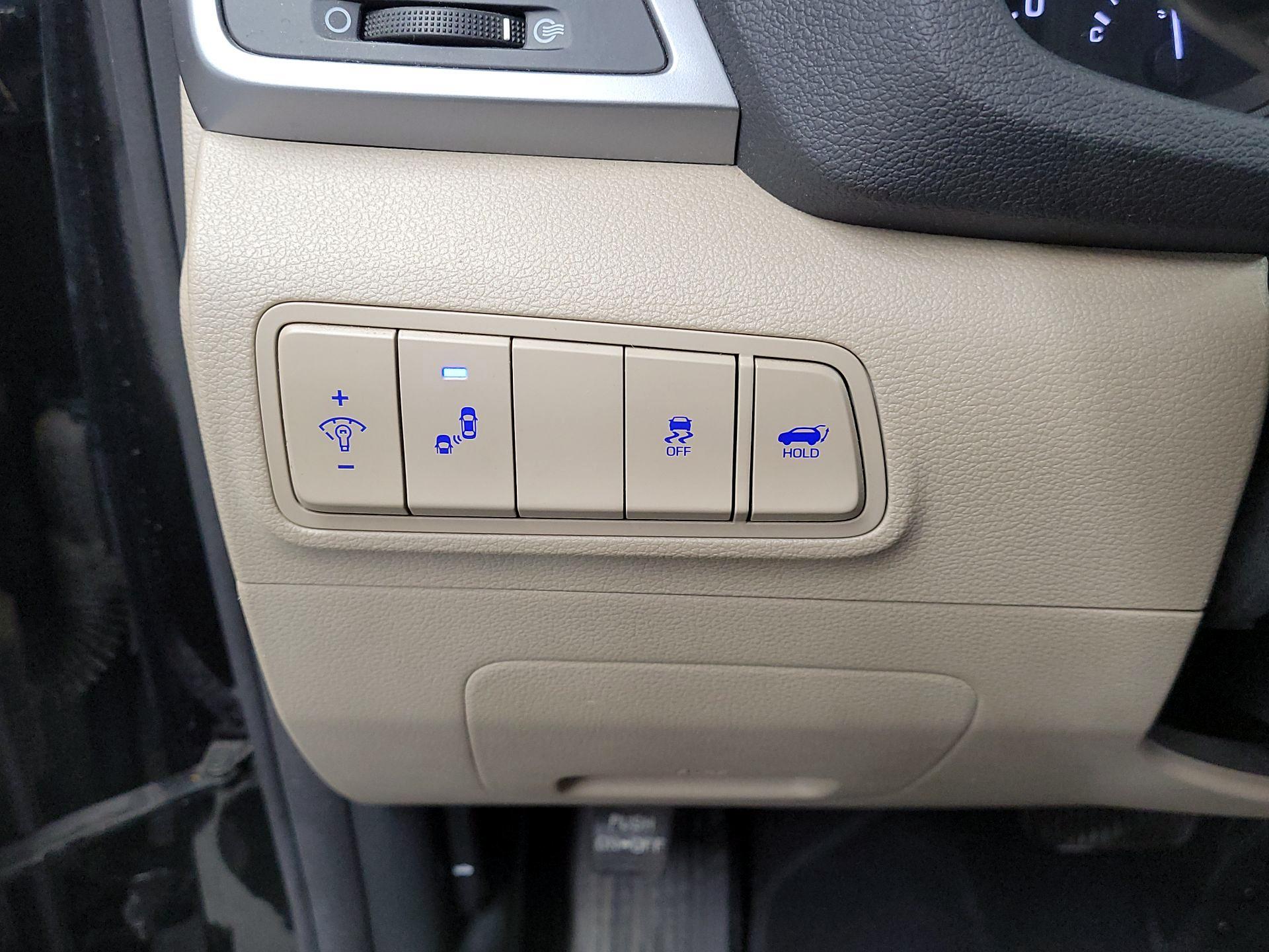 Thumbnail: 2017 Hyundai Tucson - 13