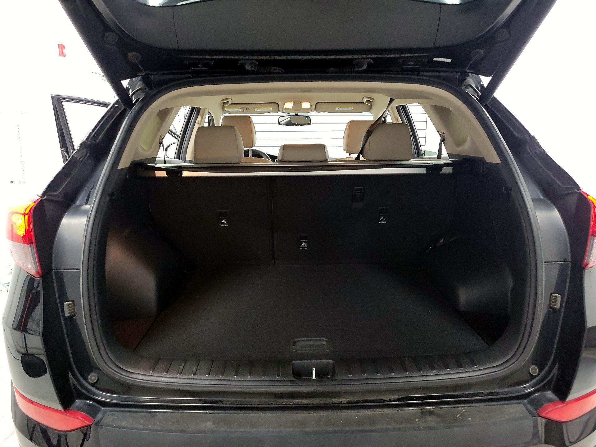 Thumbnail: 2017 Hyundai Tucson - 19