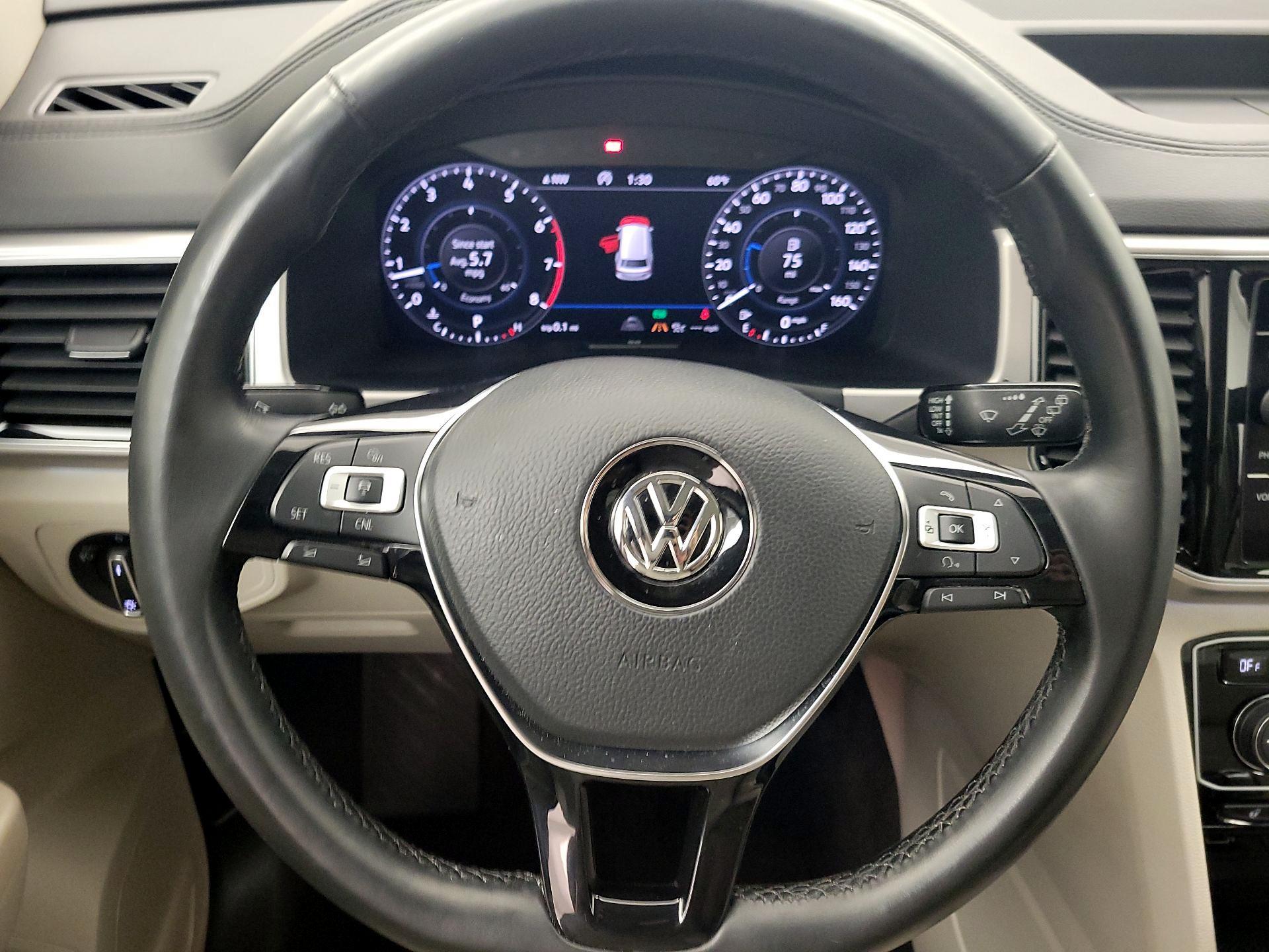 Thumbnail: 2018 Volkswagen Atlas - 10