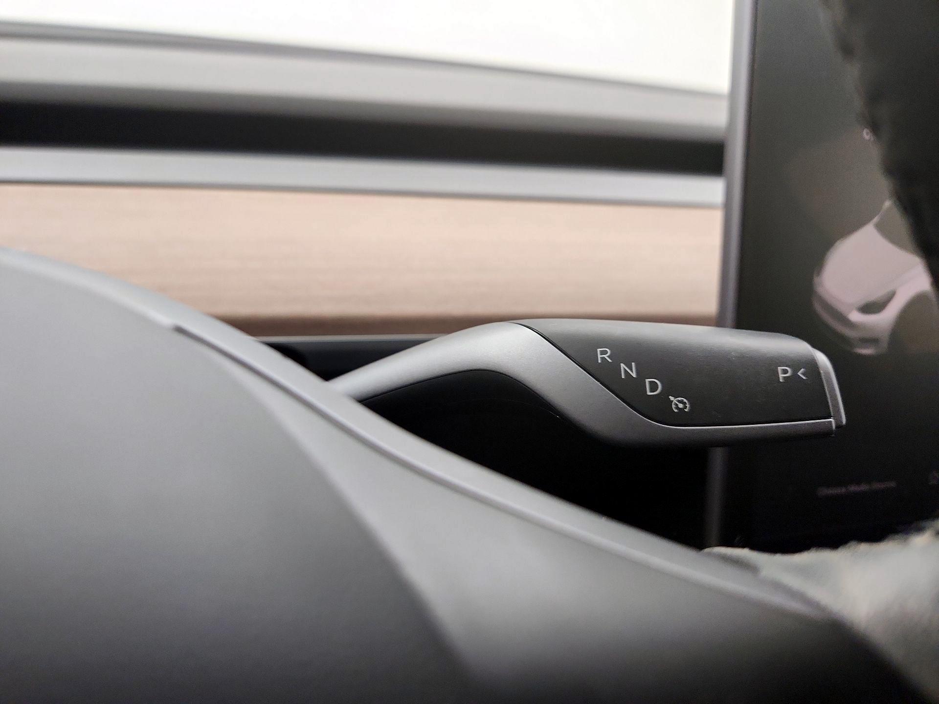 Thumbnail: 2022 Tesla Model Y - 17