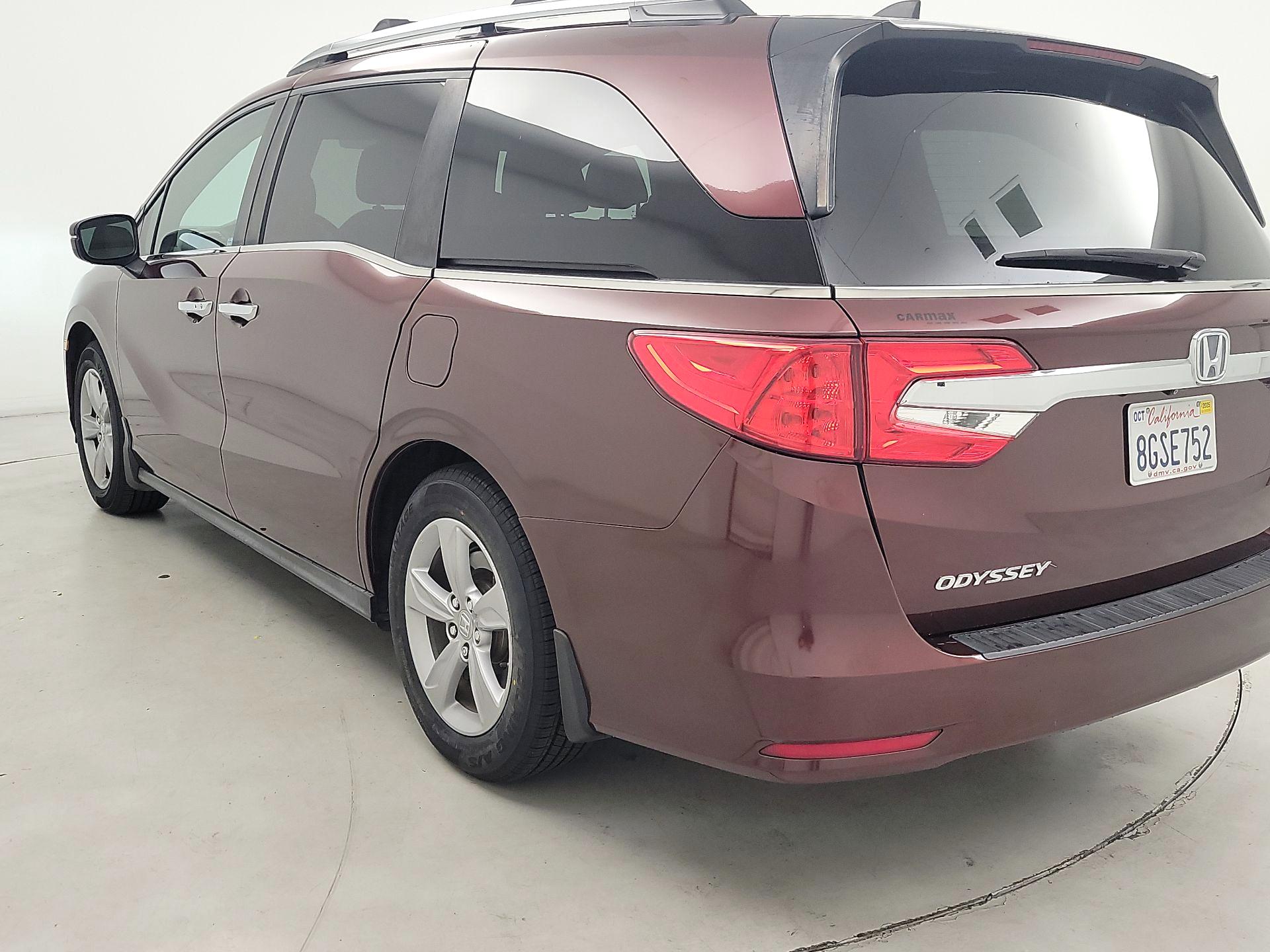 Thumbnail: 2018 Honda Odyssey - 7