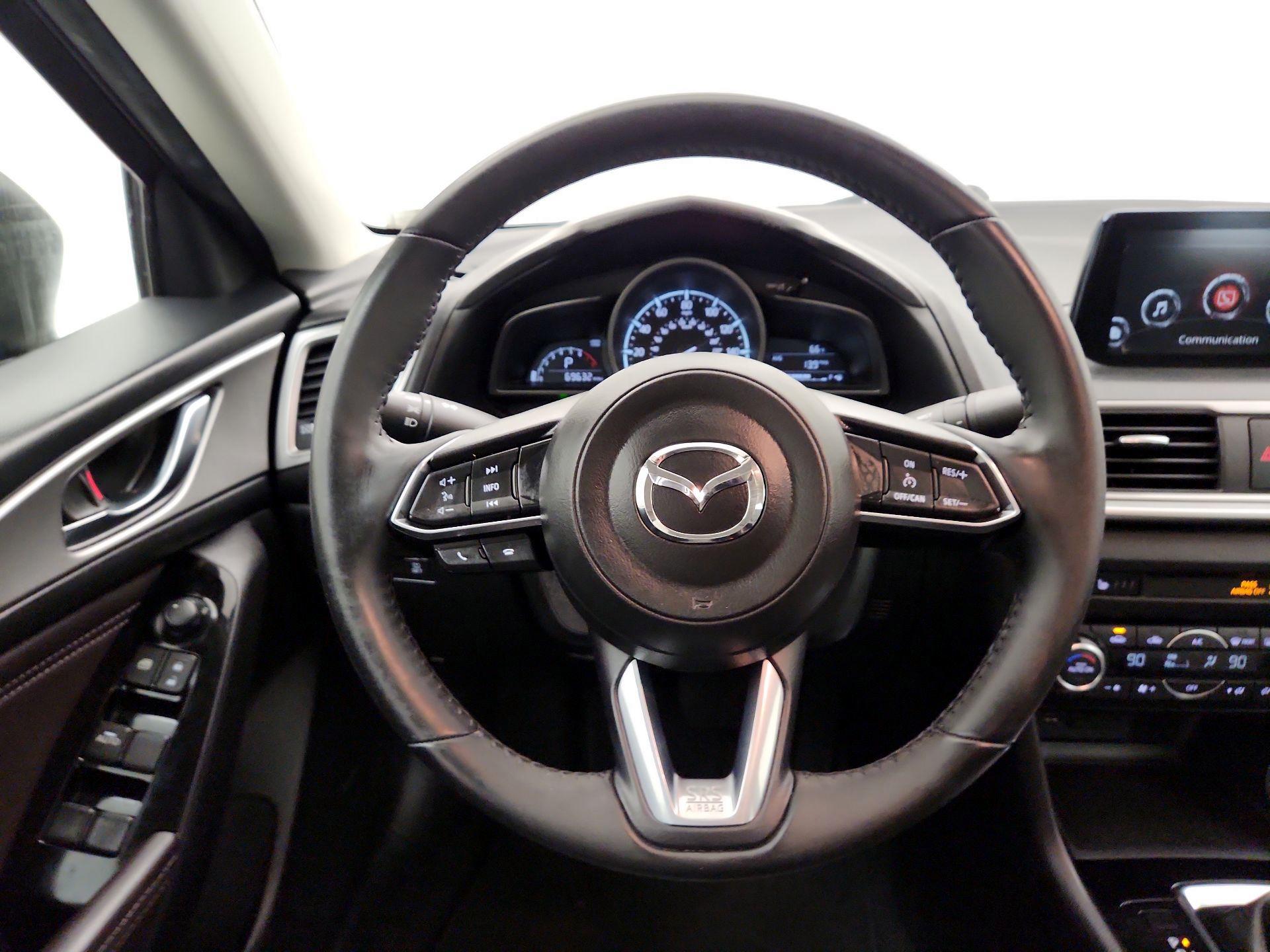 Thumbnail: 2018 Mazda Mazda3 - 10