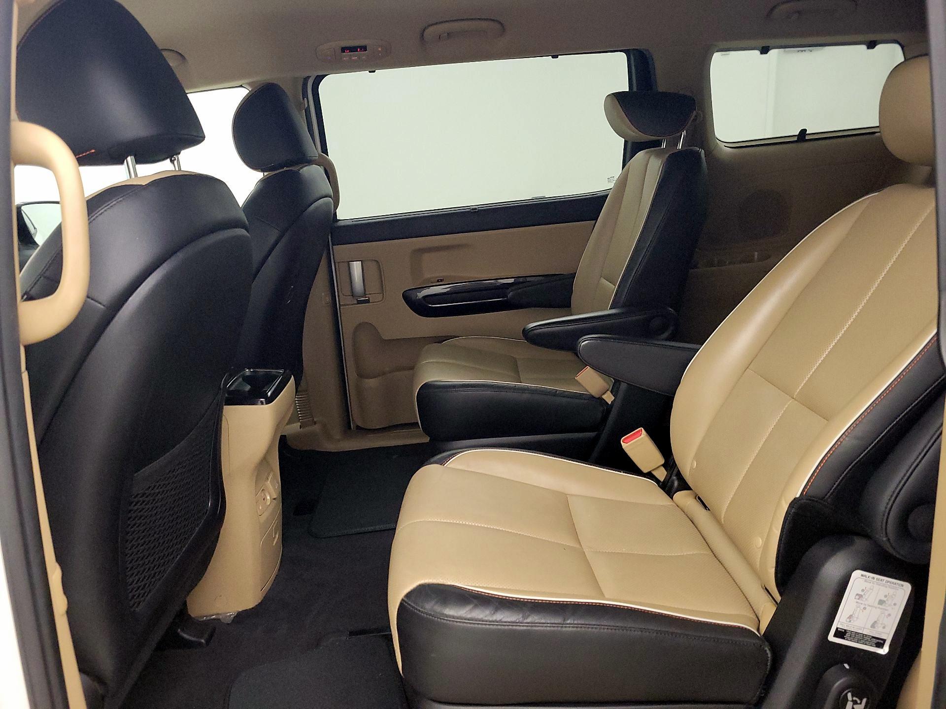 Thumbnail: 2016 Kia Sedona - 19