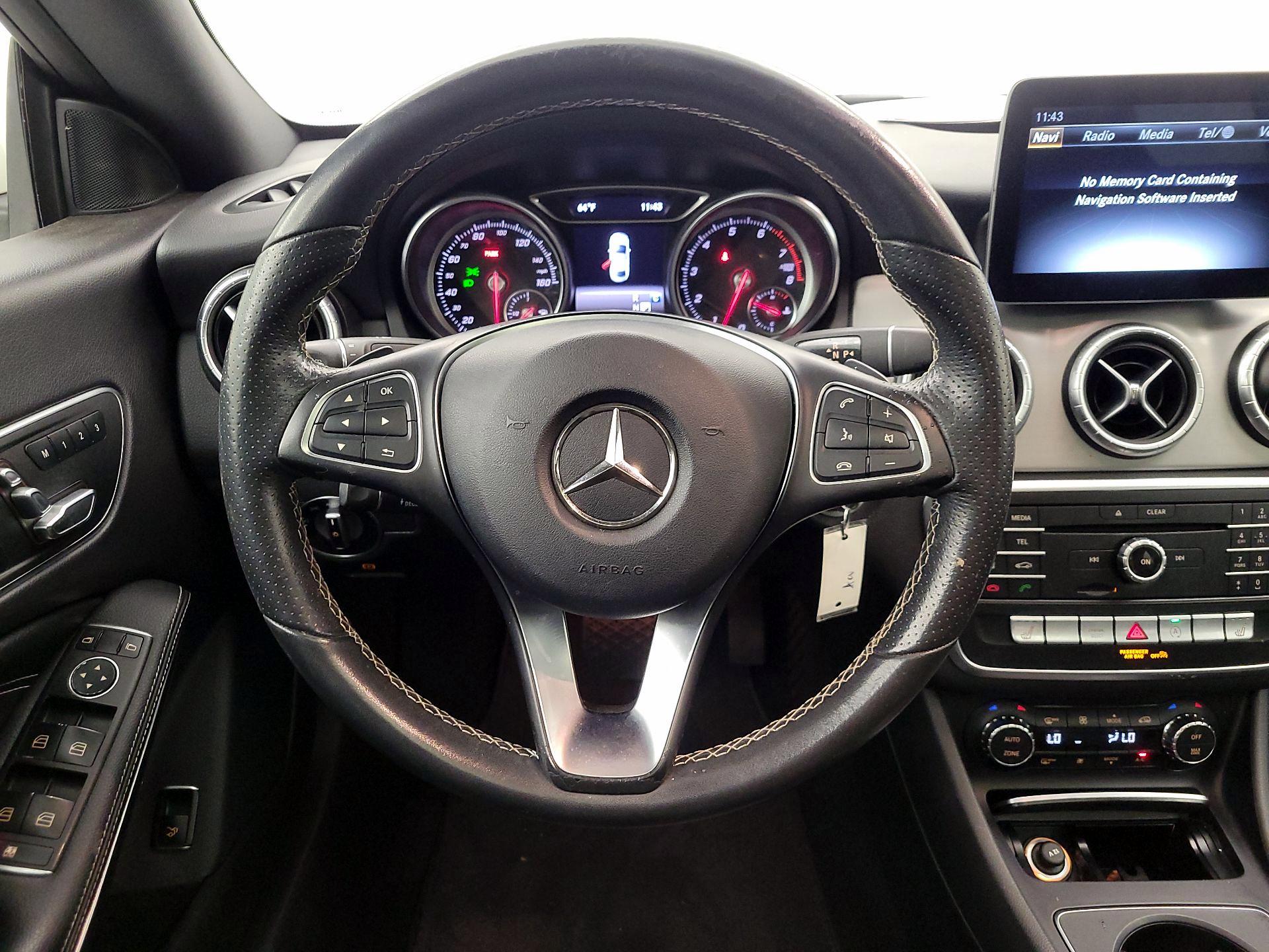 Thumbnail: 2018 Mercedes-Benz CLA - 10