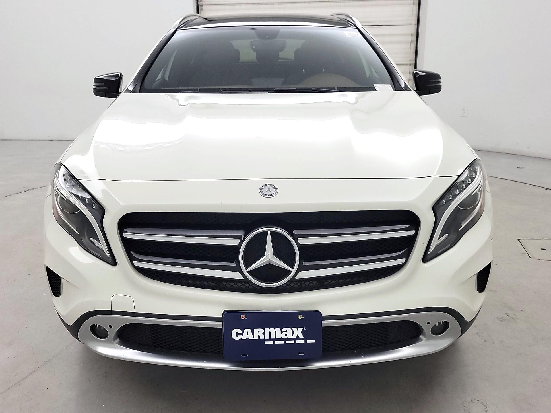 Thumbnail: 2015 Mercedes-Benz GLA - 2