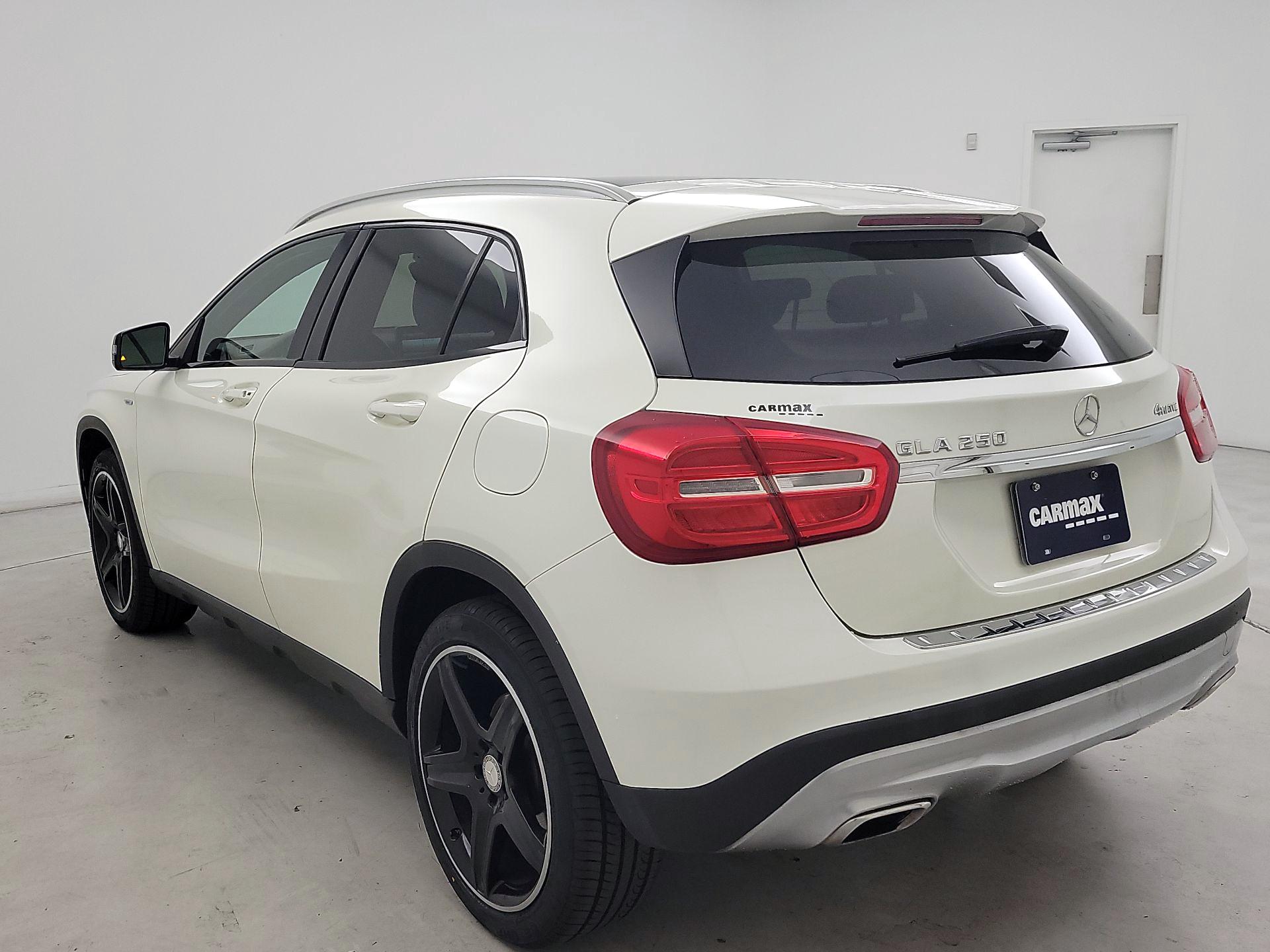Thumbnail: 2015 Mercedes-Benz GLA - 7