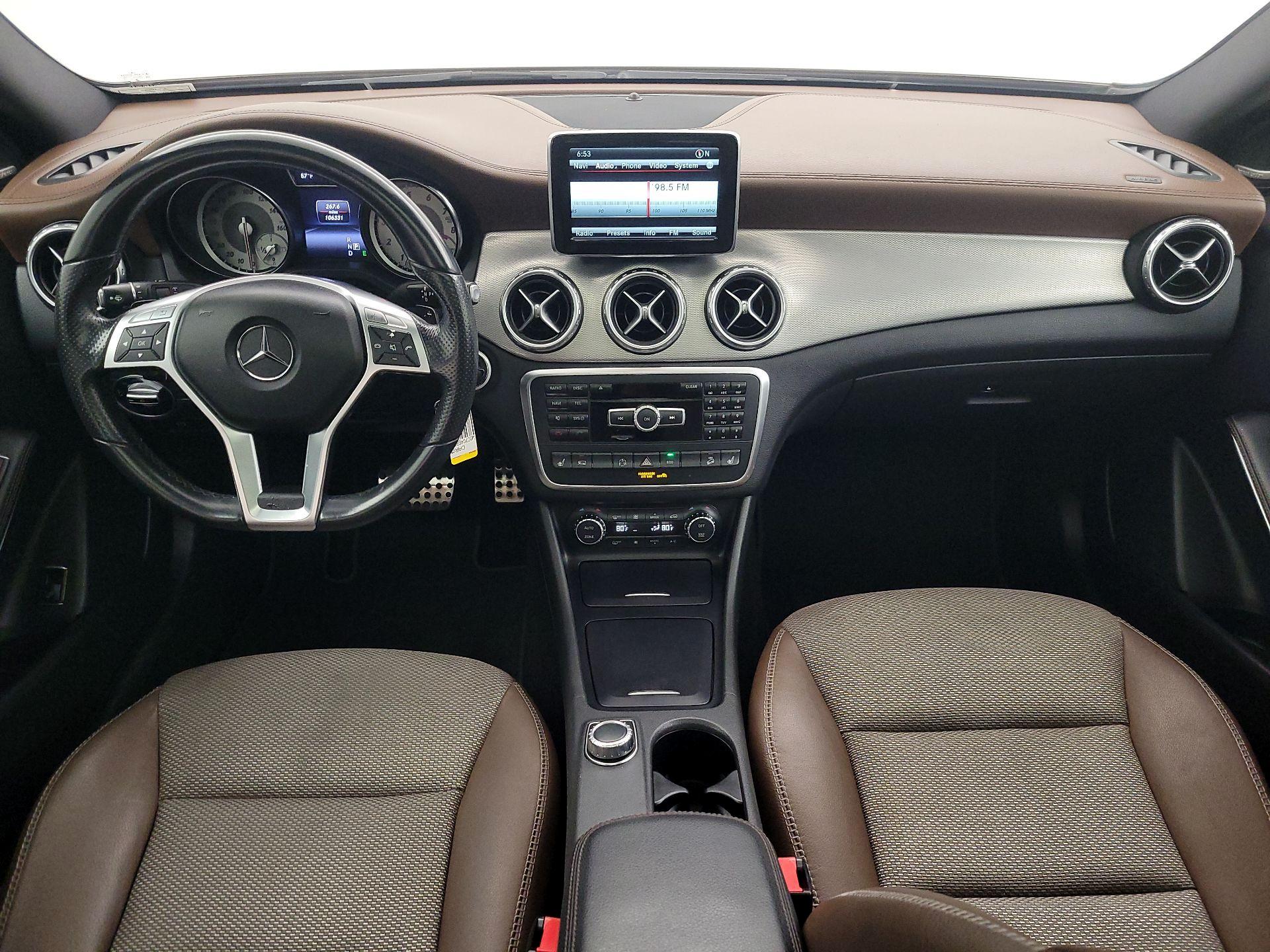 Thumbnail: 2015 Mercedes-Benz GLA - 8