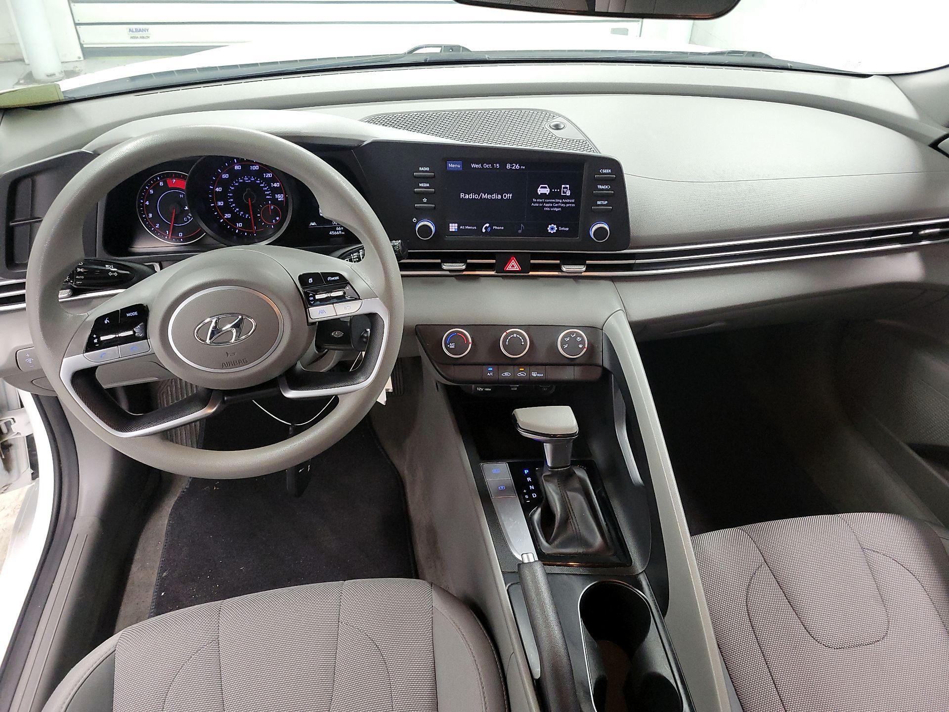 Thumbnail: 2023 Hyundai Elantra - 9