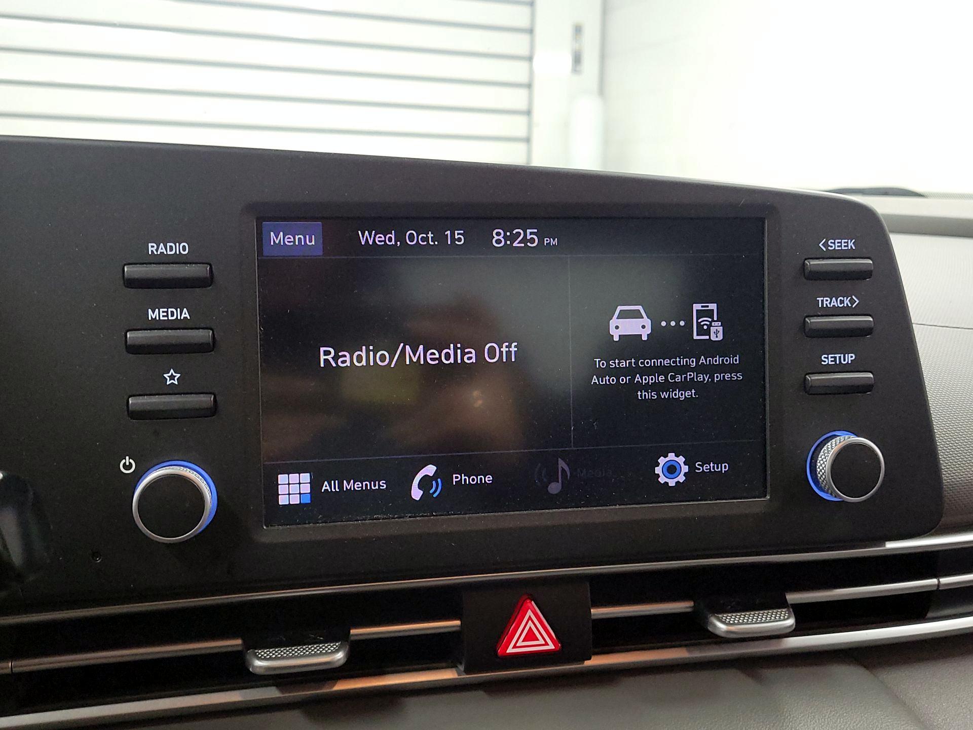 Thumbnail: 2023 Hyundai Elantra - 15