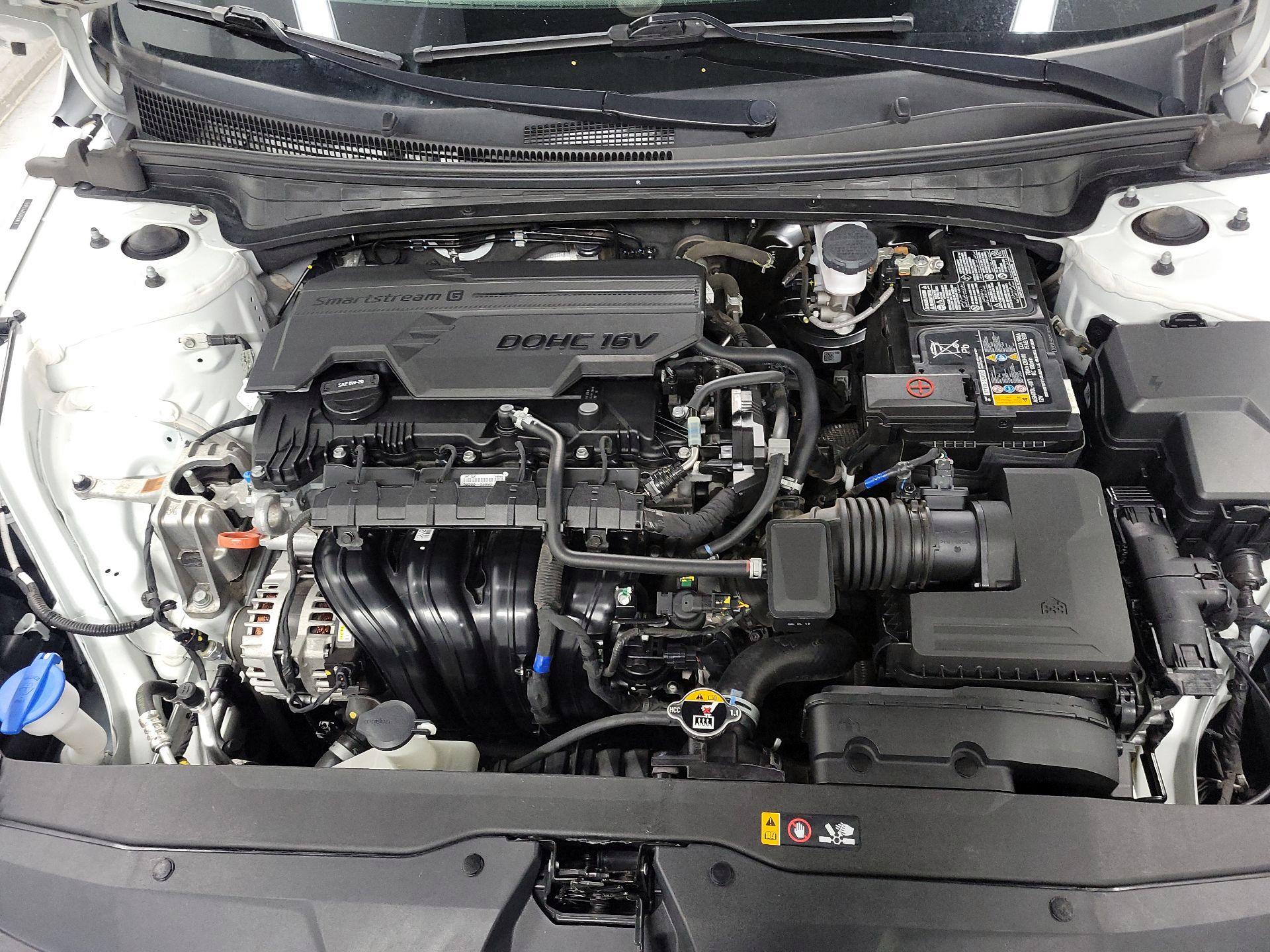 Thumbnail: 2023 Hyundai Elantra - 20