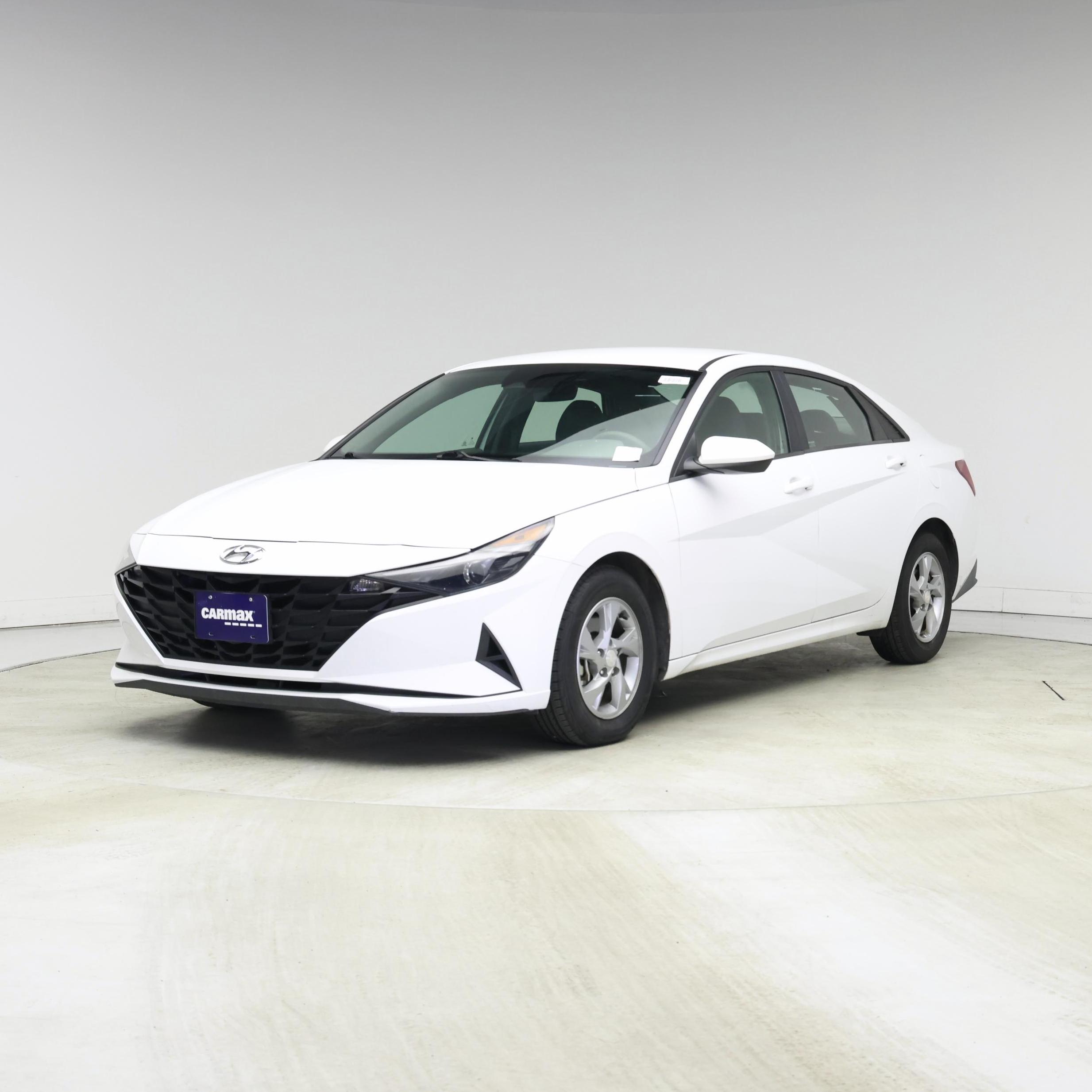 Thumbnail: 2023 Hyundai Elantra - 4