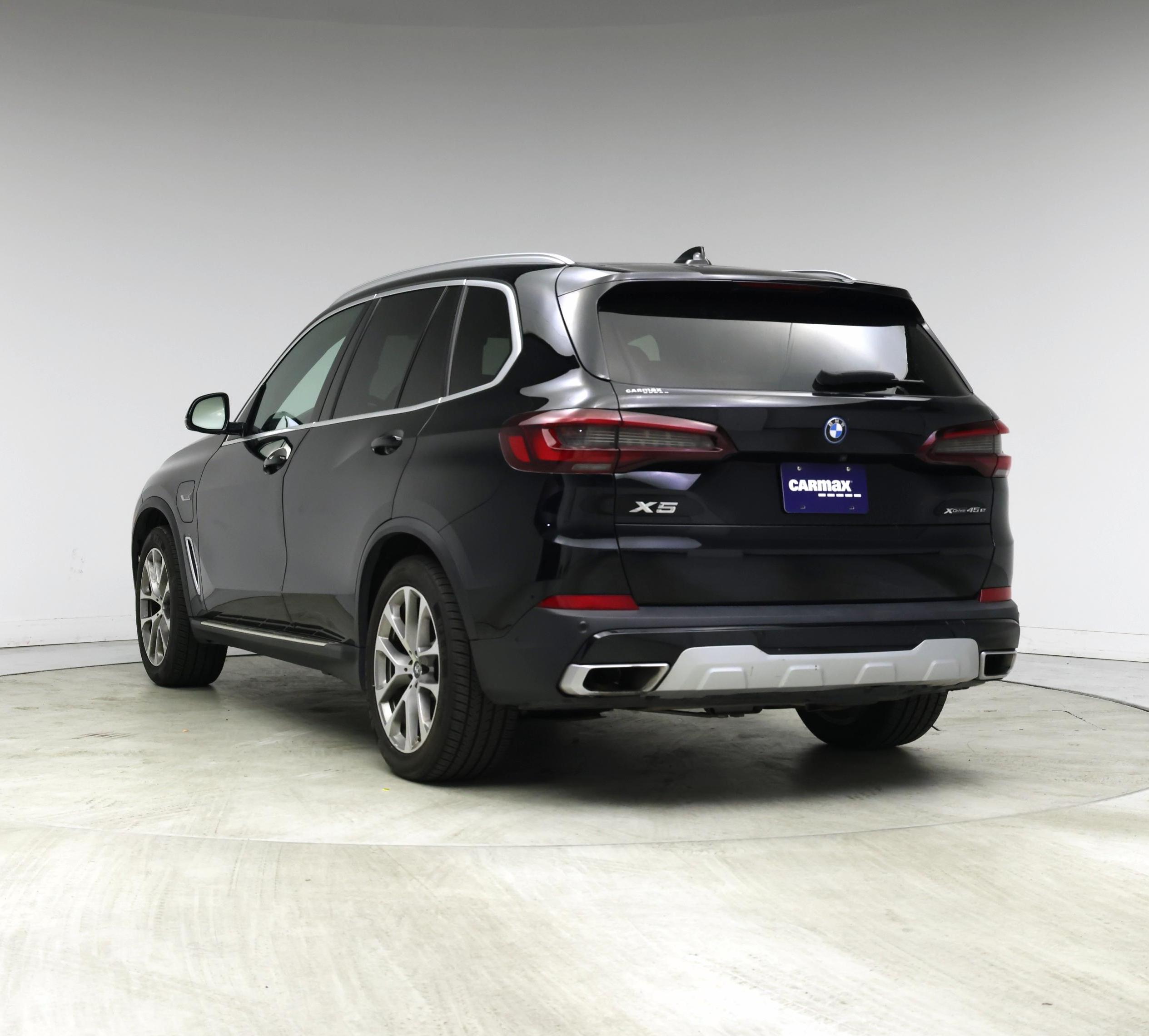 Thumbnail: 2023 BMW X5 - 2