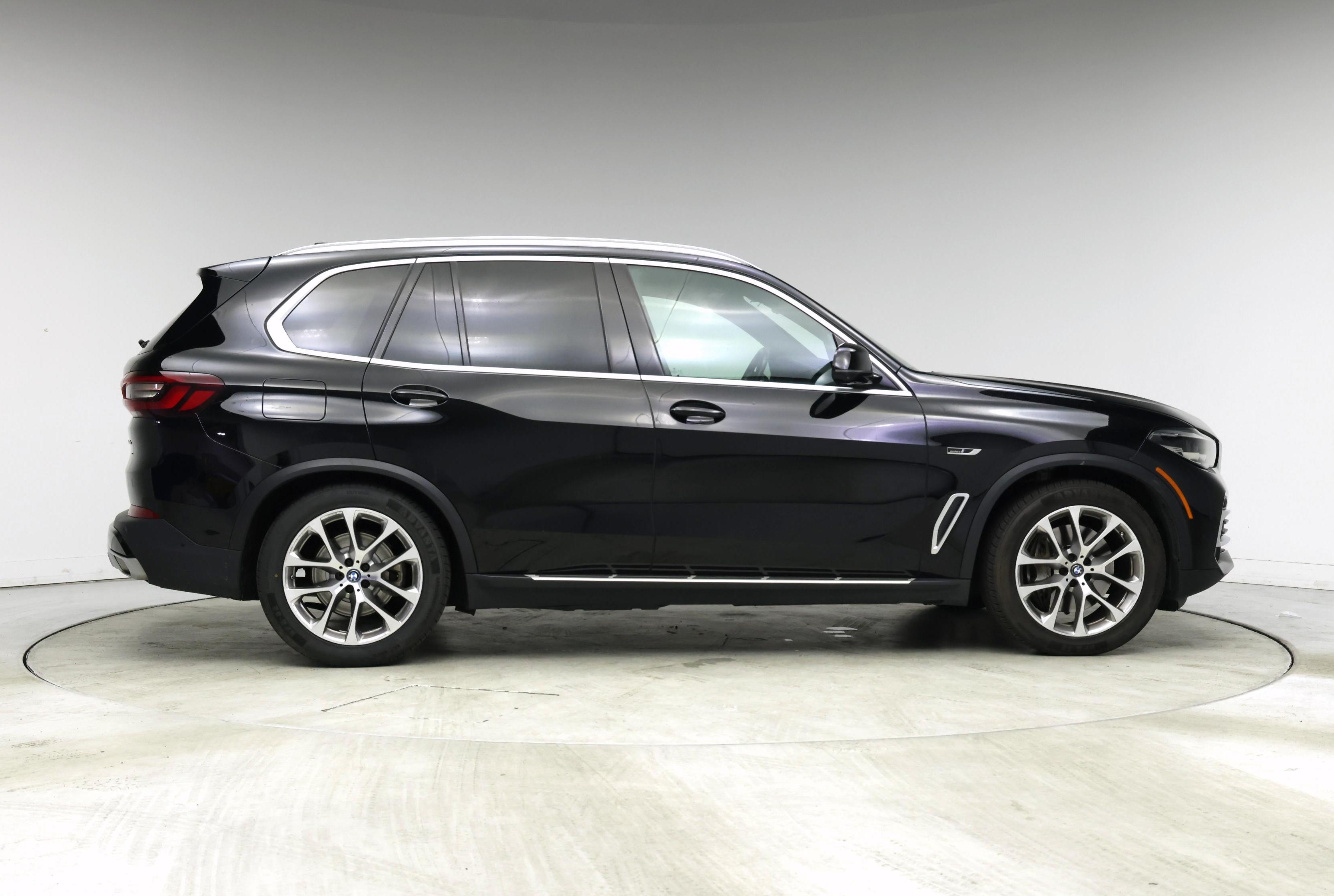 Thumbnail: 2023 BMW X5 - 7