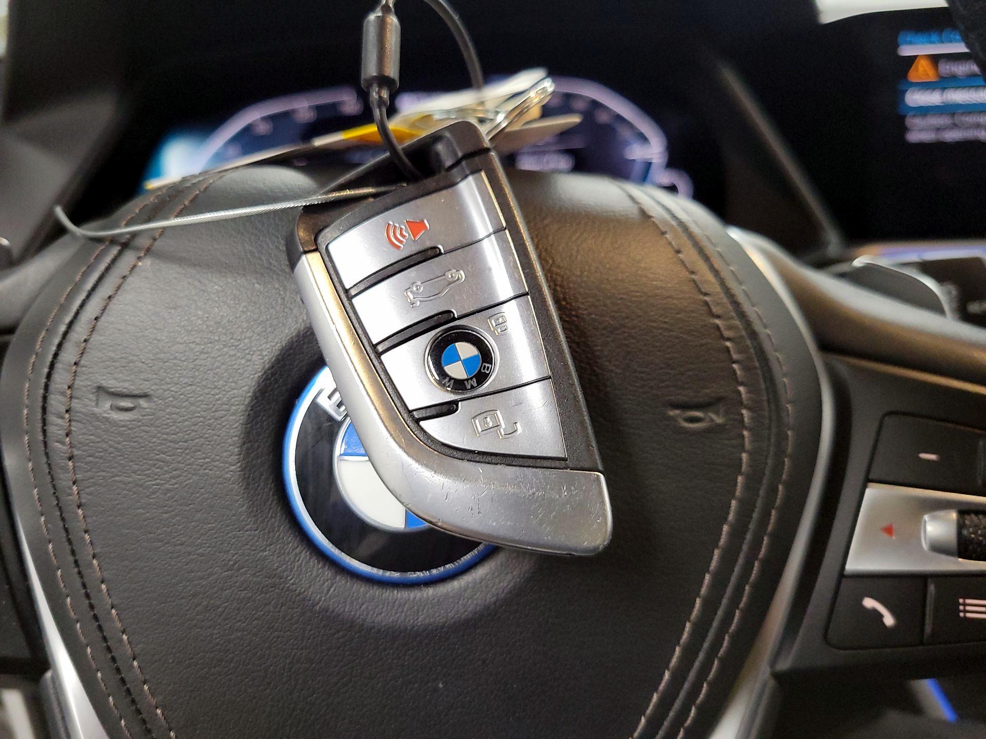 Thumbnail: 2023 BMW X5 - 20