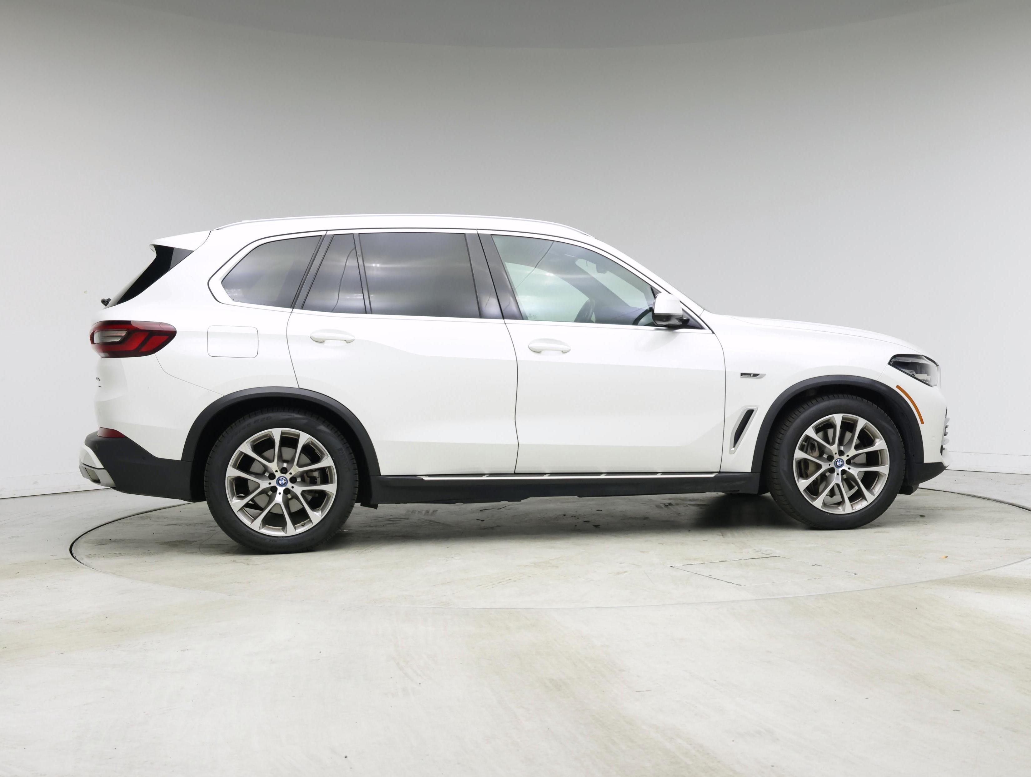 Thumbnail: 2023 BMW X5 - 7