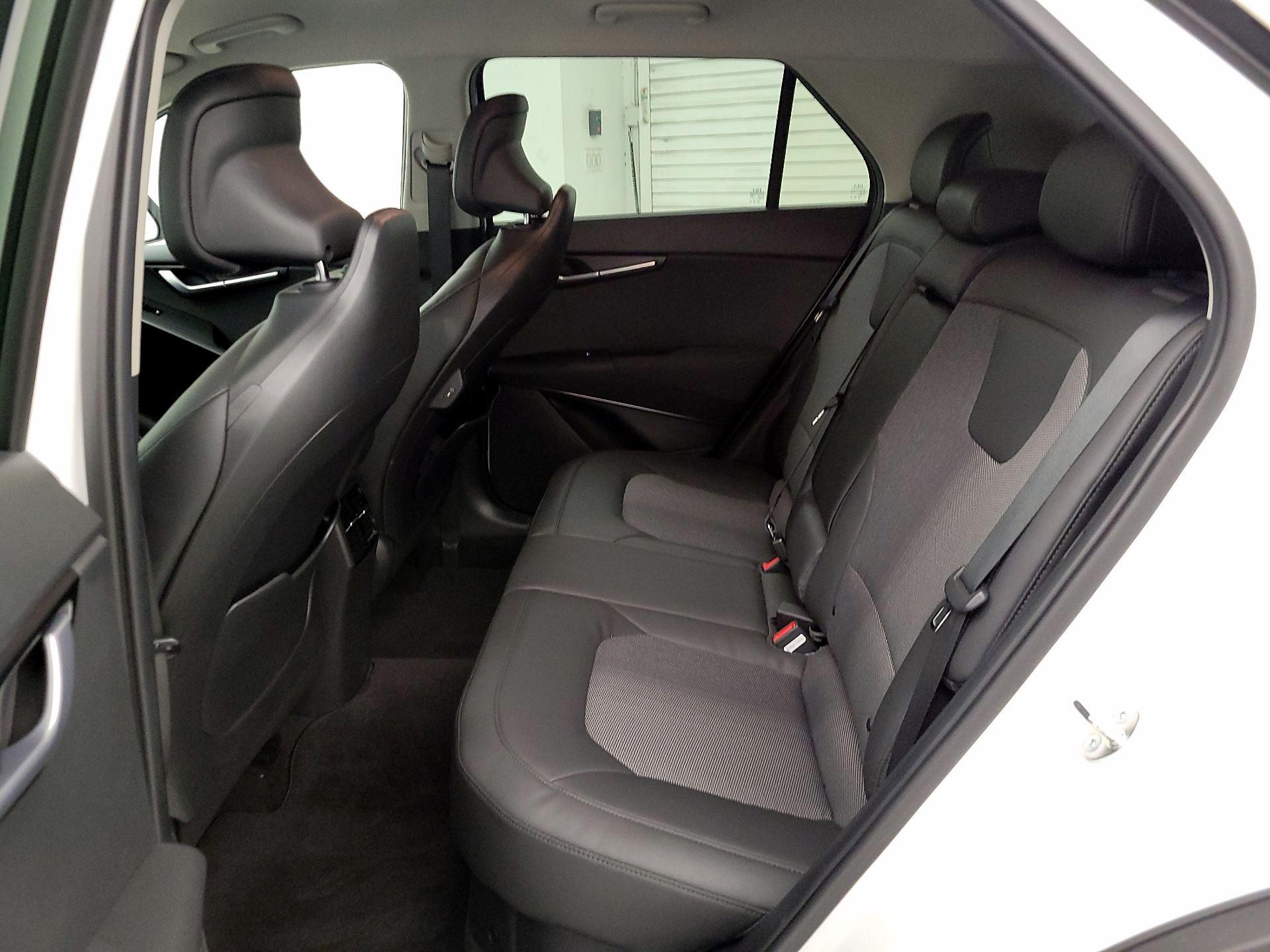 Thumbnail: 2023 Kia Niro - 20