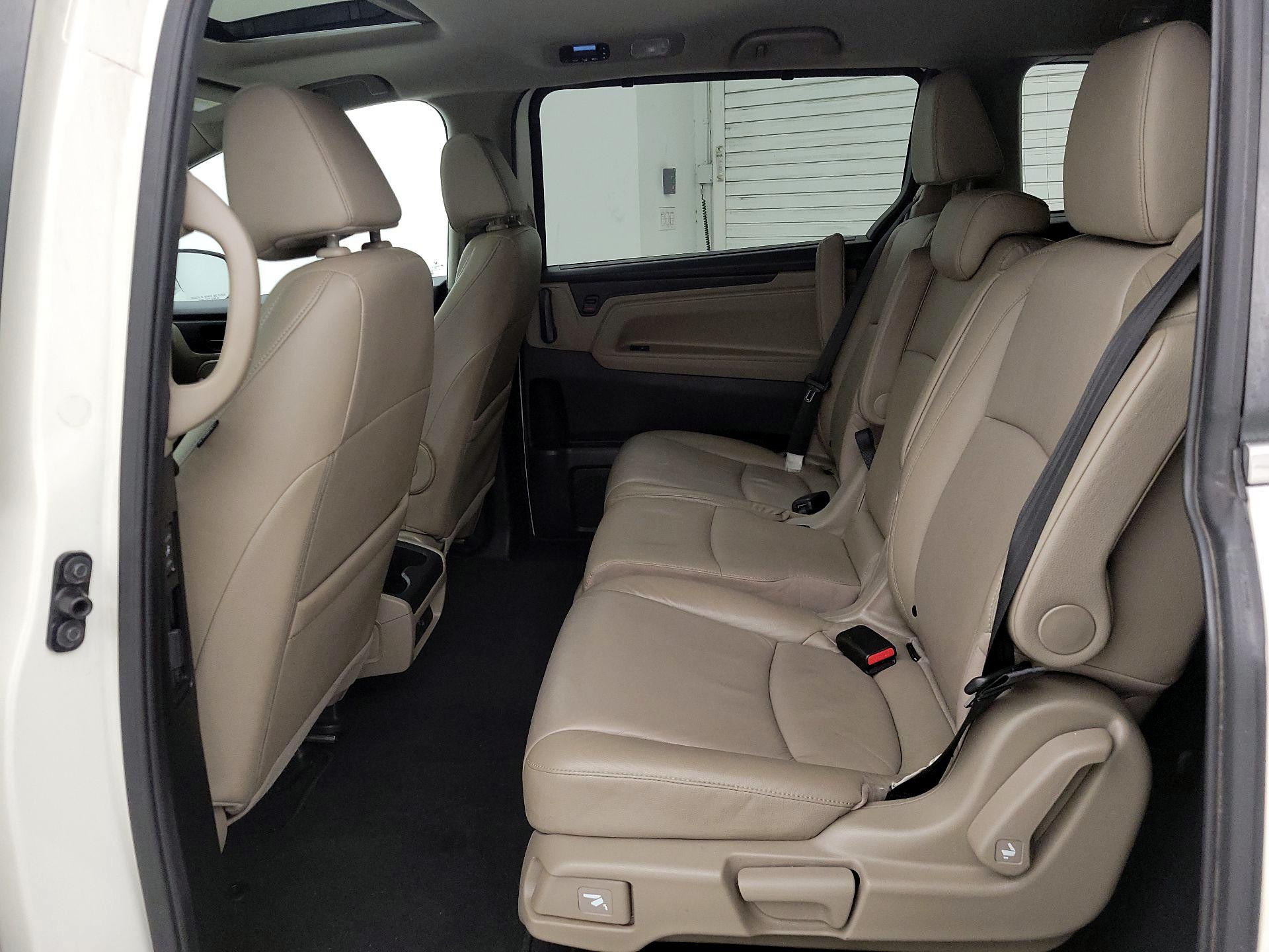 Thumbnail: 2019 Honda Odyssey - 20