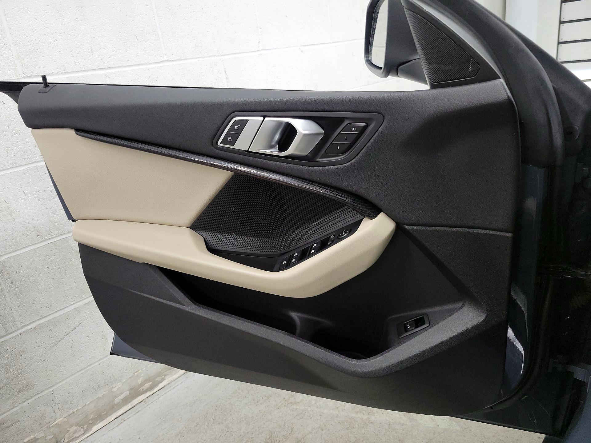 Thumbnail: 2022 BMW 2 Series - 12