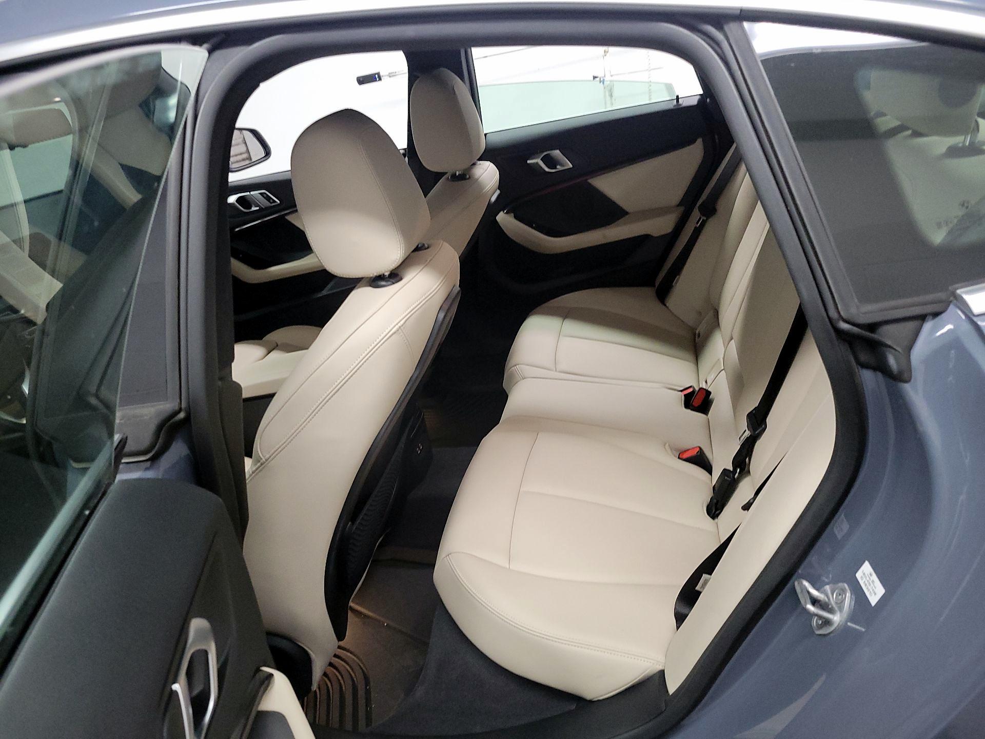 Thumbnail: 2022 BMW 2 Series - 17