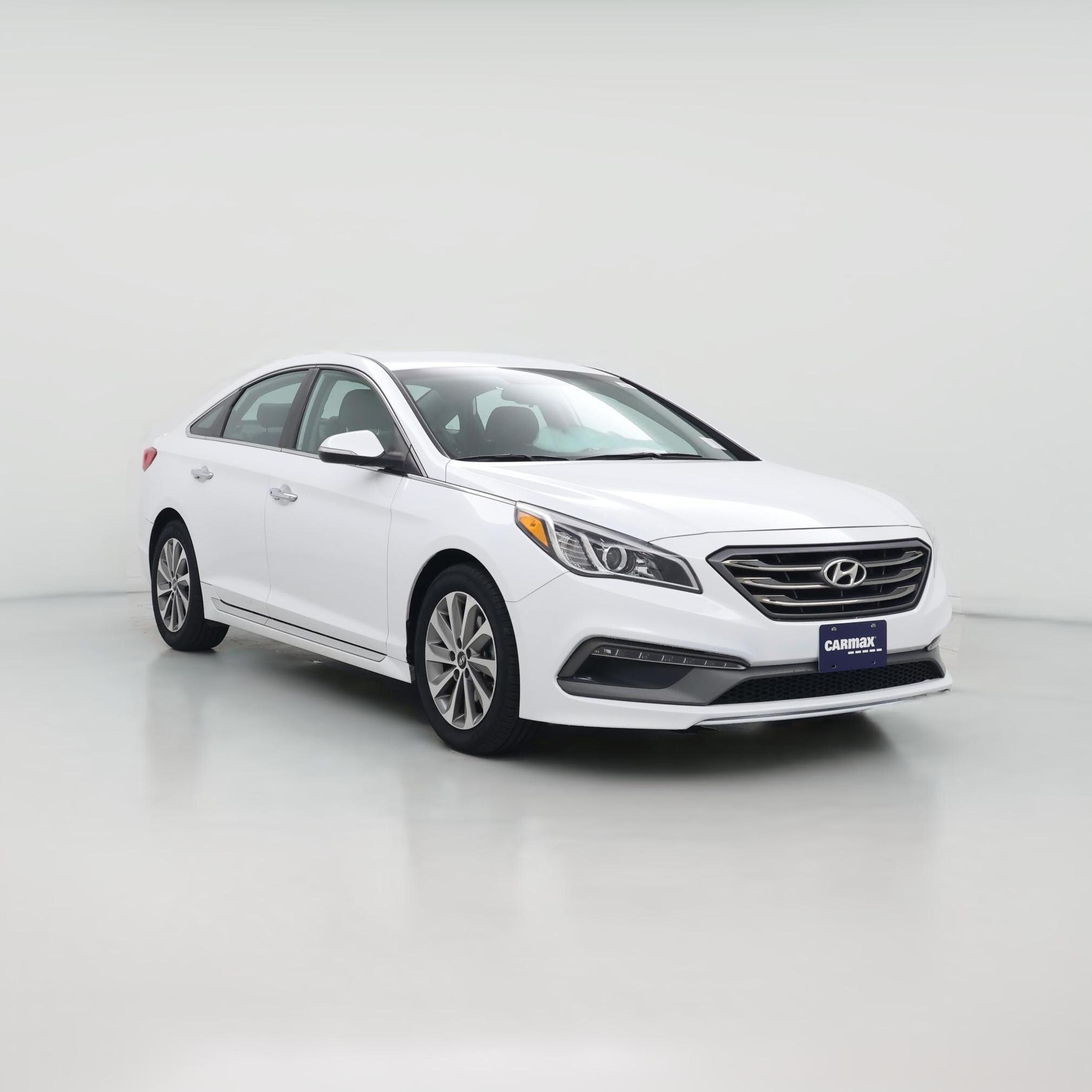 Thumbnail: 2015 Hyundai Sonata - 1