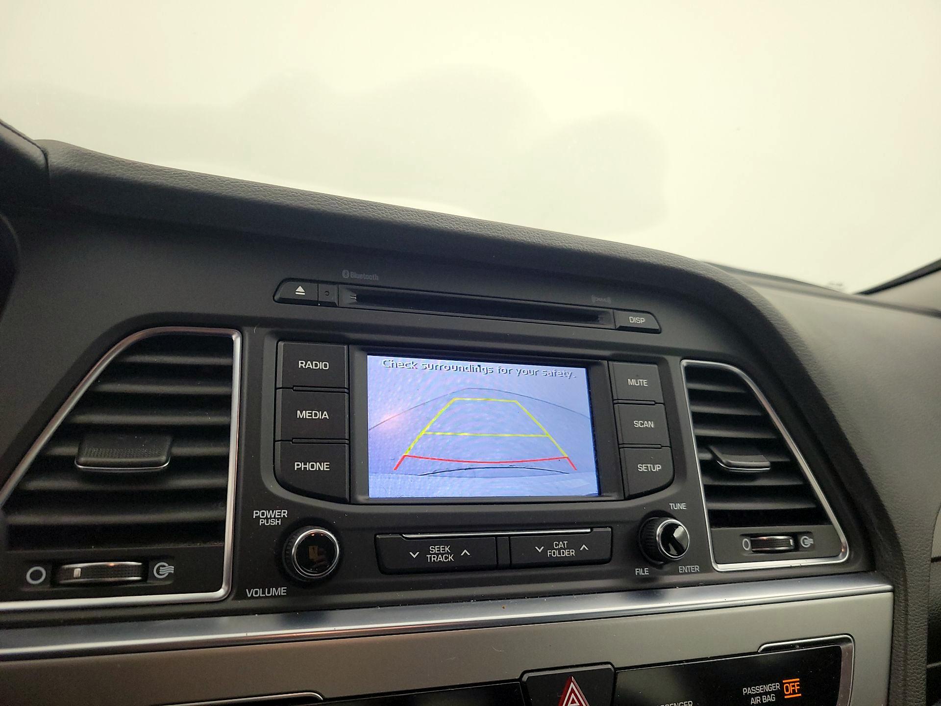 Thumbnail: 2015 Hyundai Sonata - 14