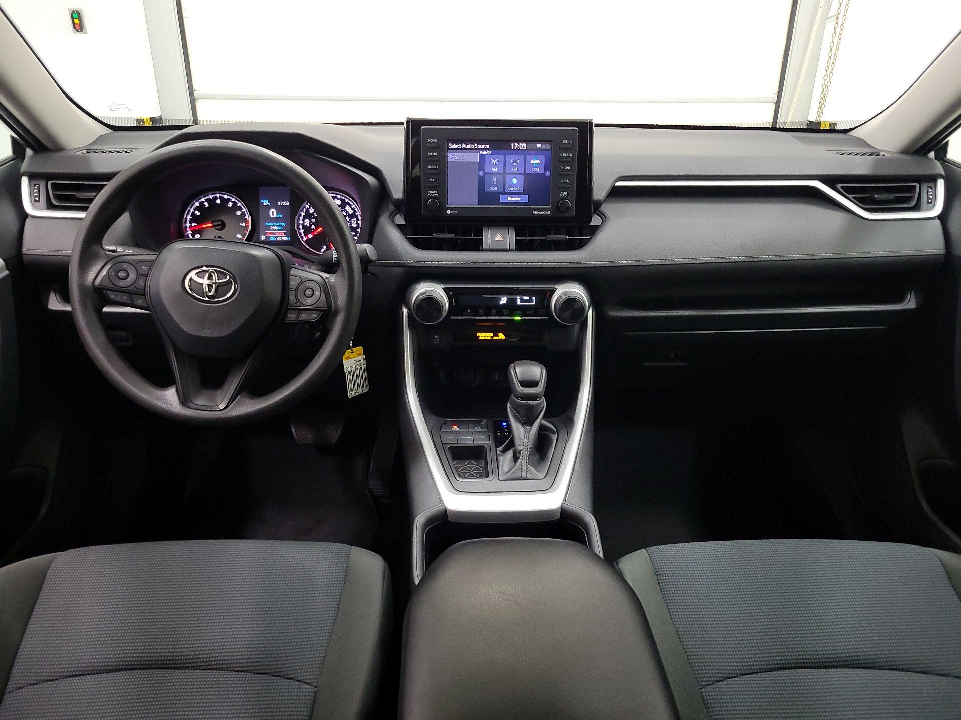 Thumbnail: 2022 Toyota RAV4 - 9