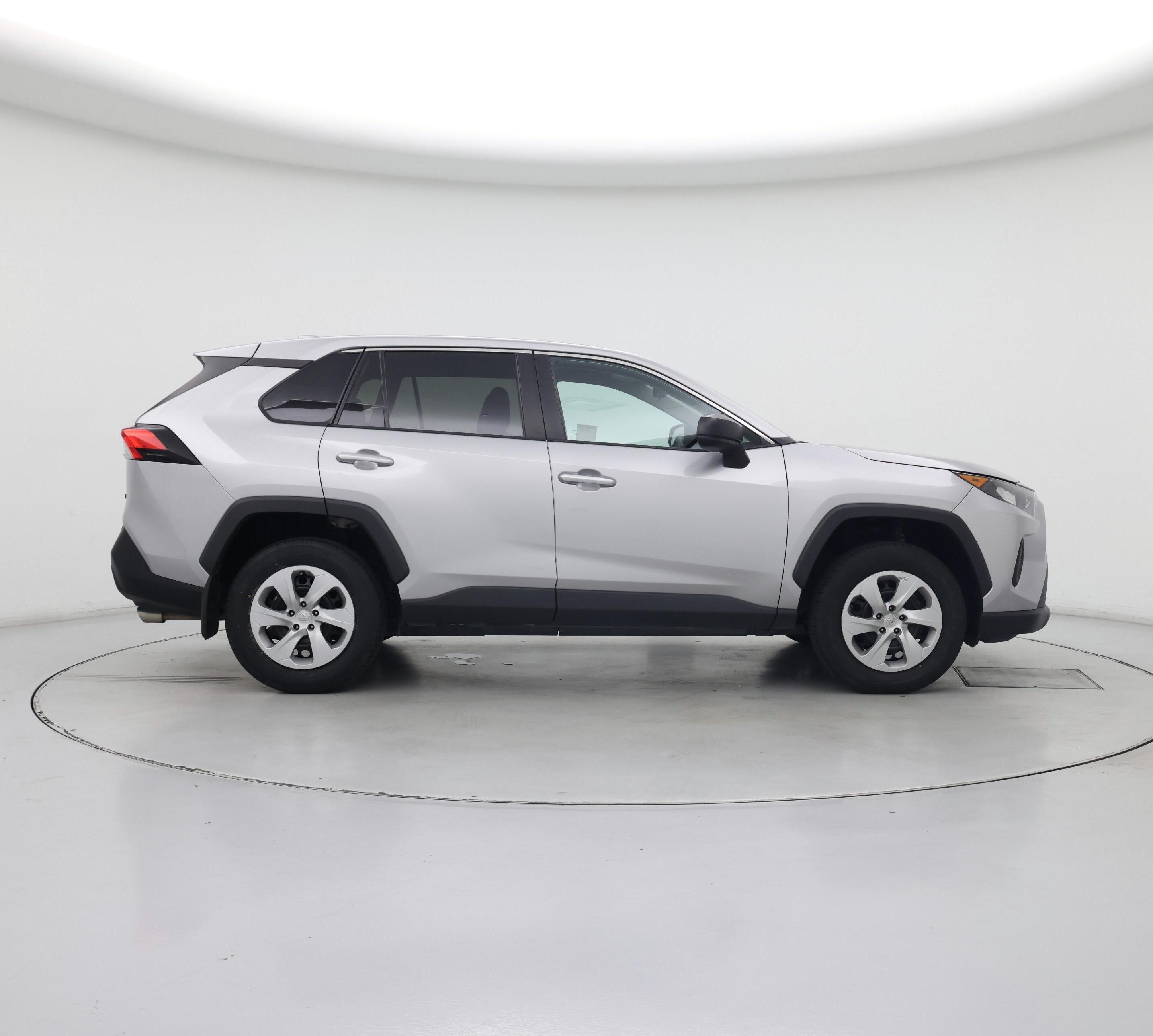 Thumbnail: 2022 Toyota RAV4 - 7