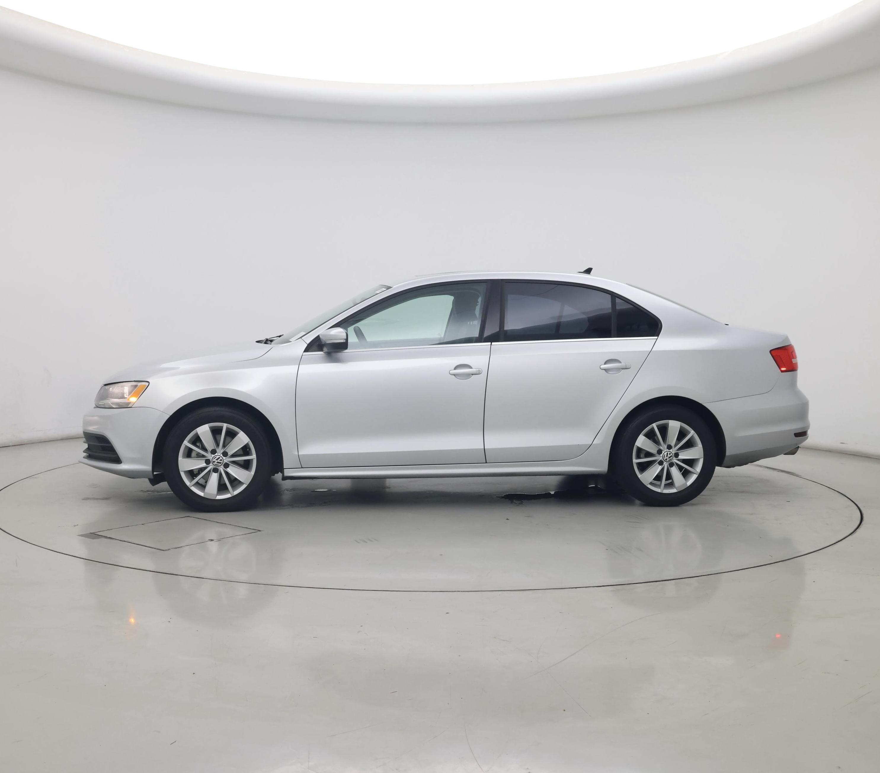 Thumbnail: 2015 Volkswagen Jetta - 3