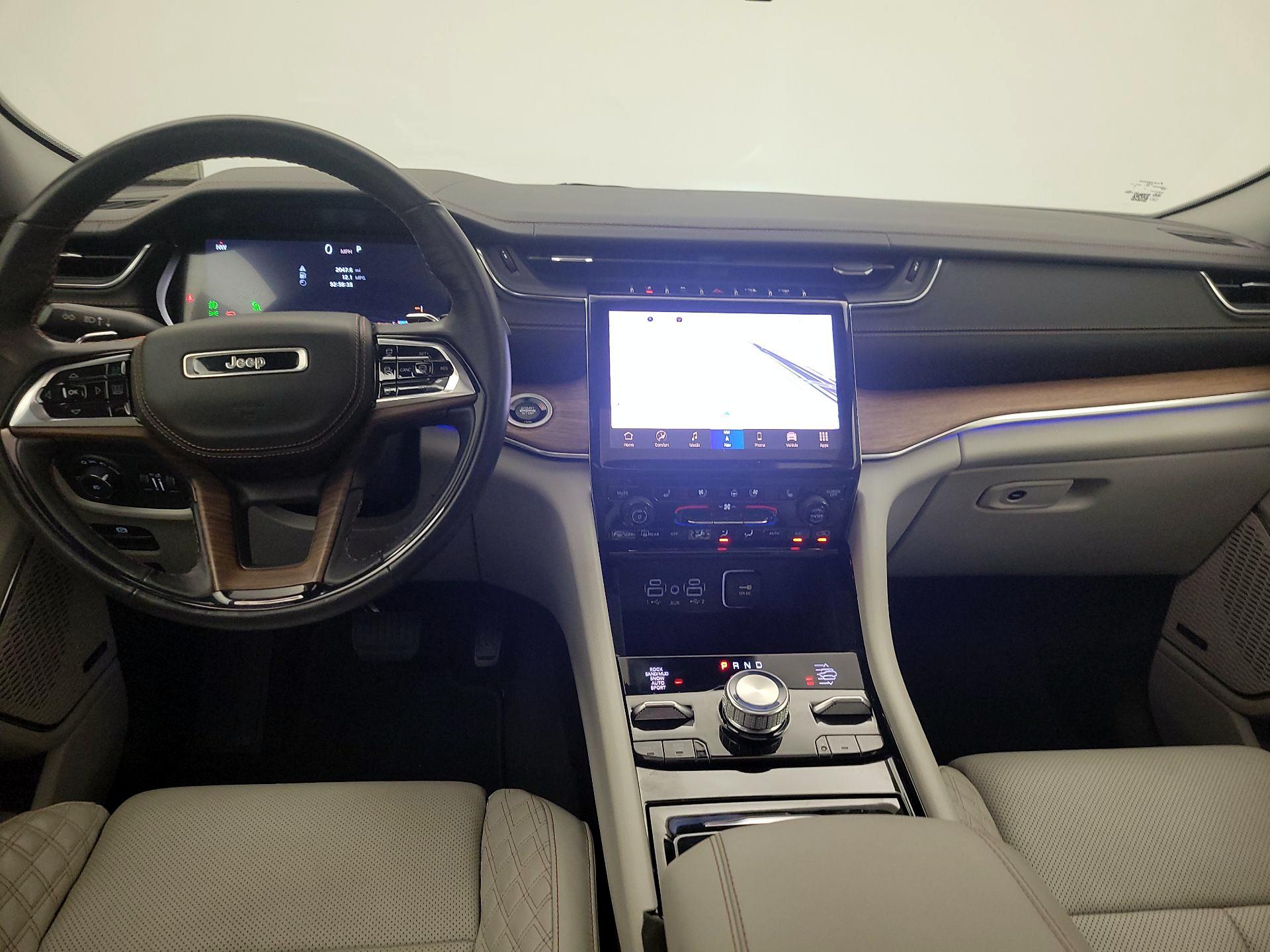 Thumbnail: 2022 Jeep Grand Cherokee - 9