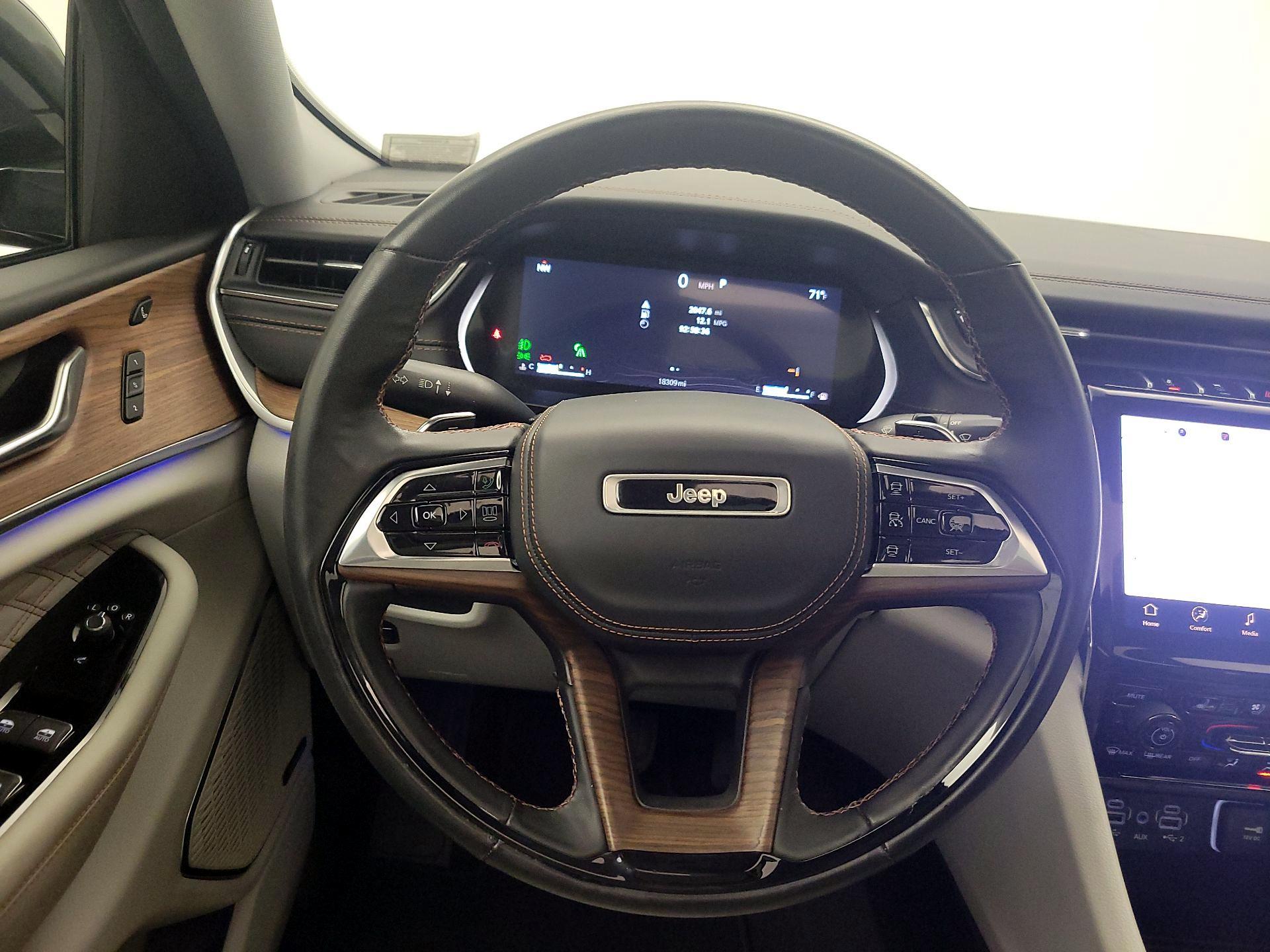 Thumbnail: 2022 Jeep Grand Cherokee - 10