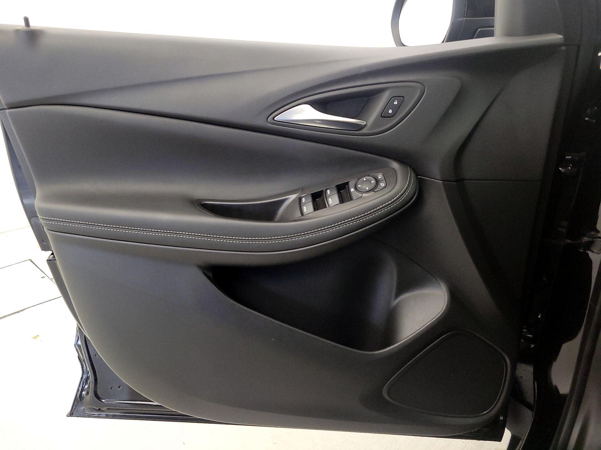 Thumbnail: 2023 Buick Encore GX - 12