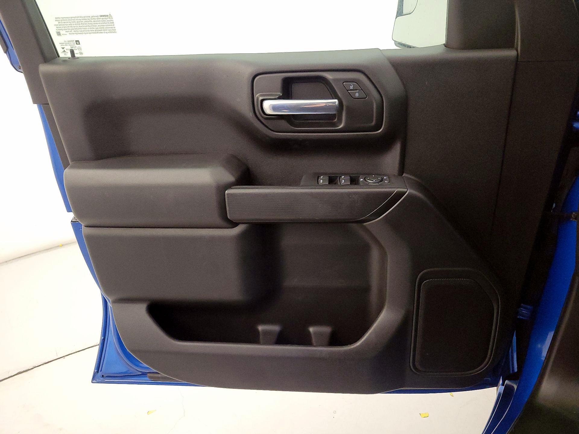 Thumbnail: 2022 Chevrolet Silverado 1500 - 12