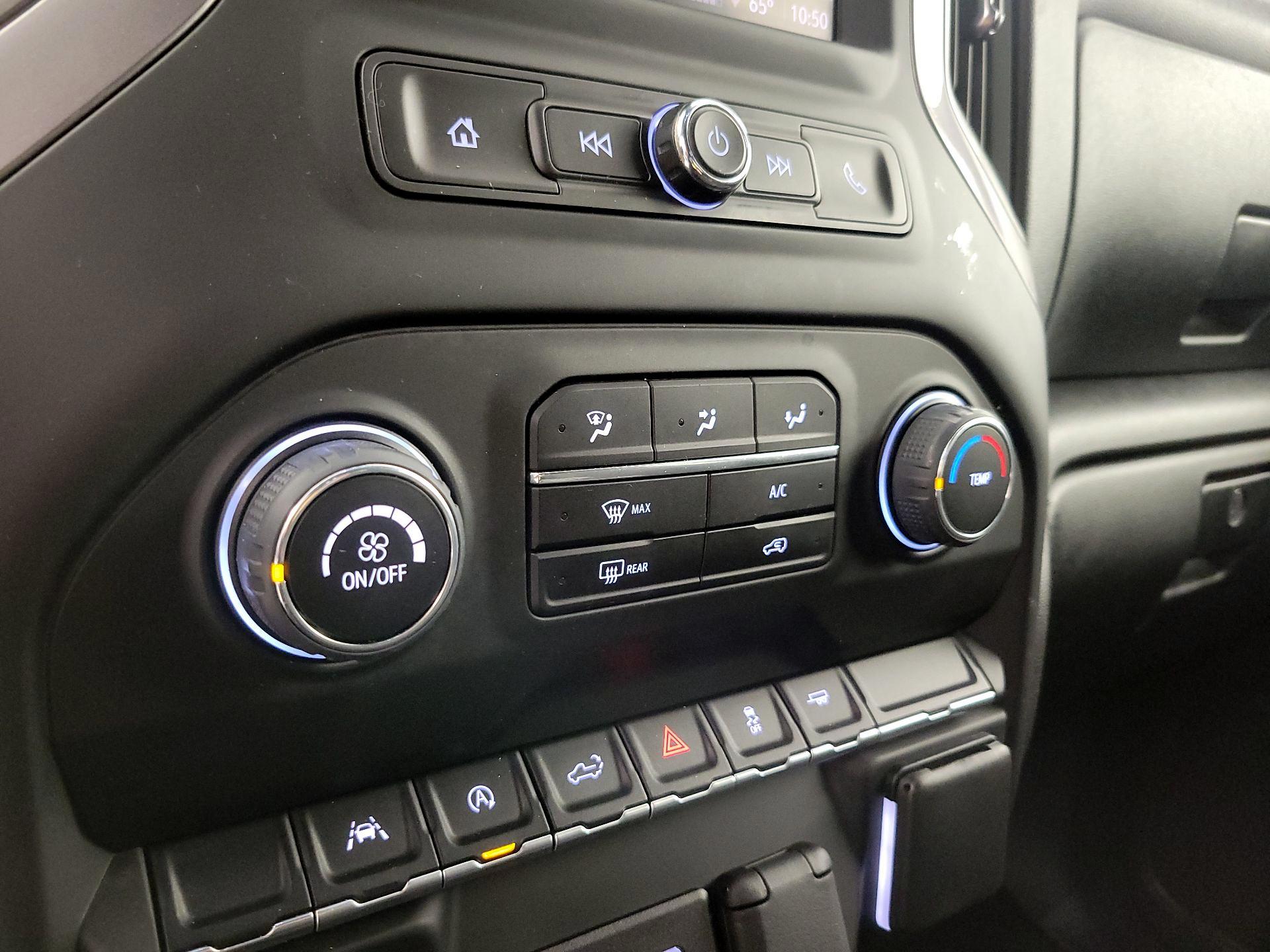 Thumbnail: 2022 Chevrolet Silverado 1500 - 16