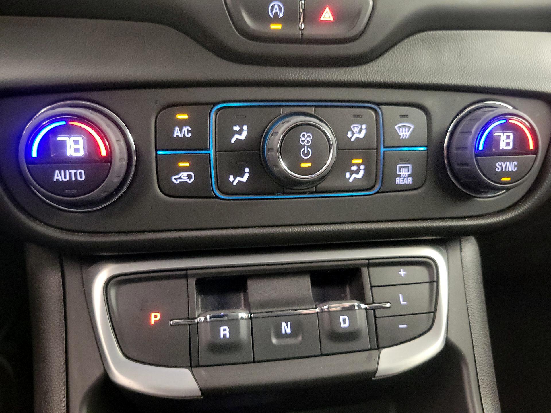 Thumbnail: 2022 GMC Terrain - 16