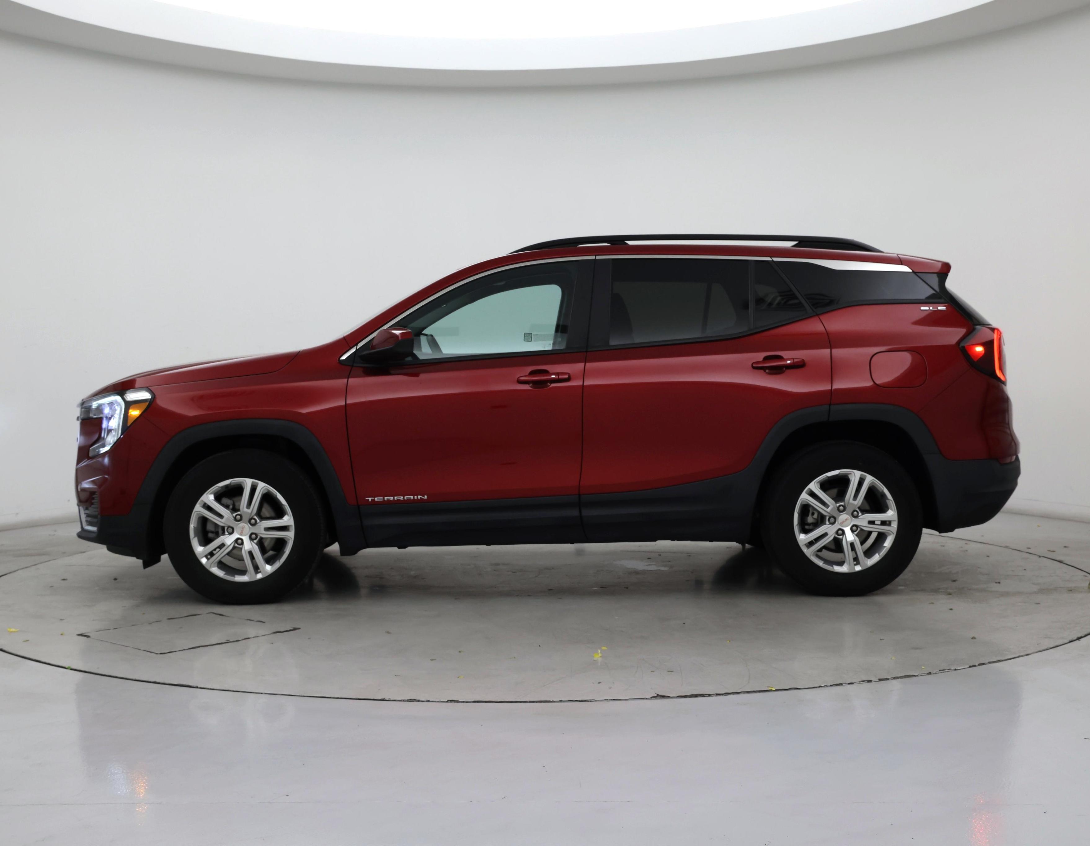 Thumbnail: 2022 GMC Terrain - 3