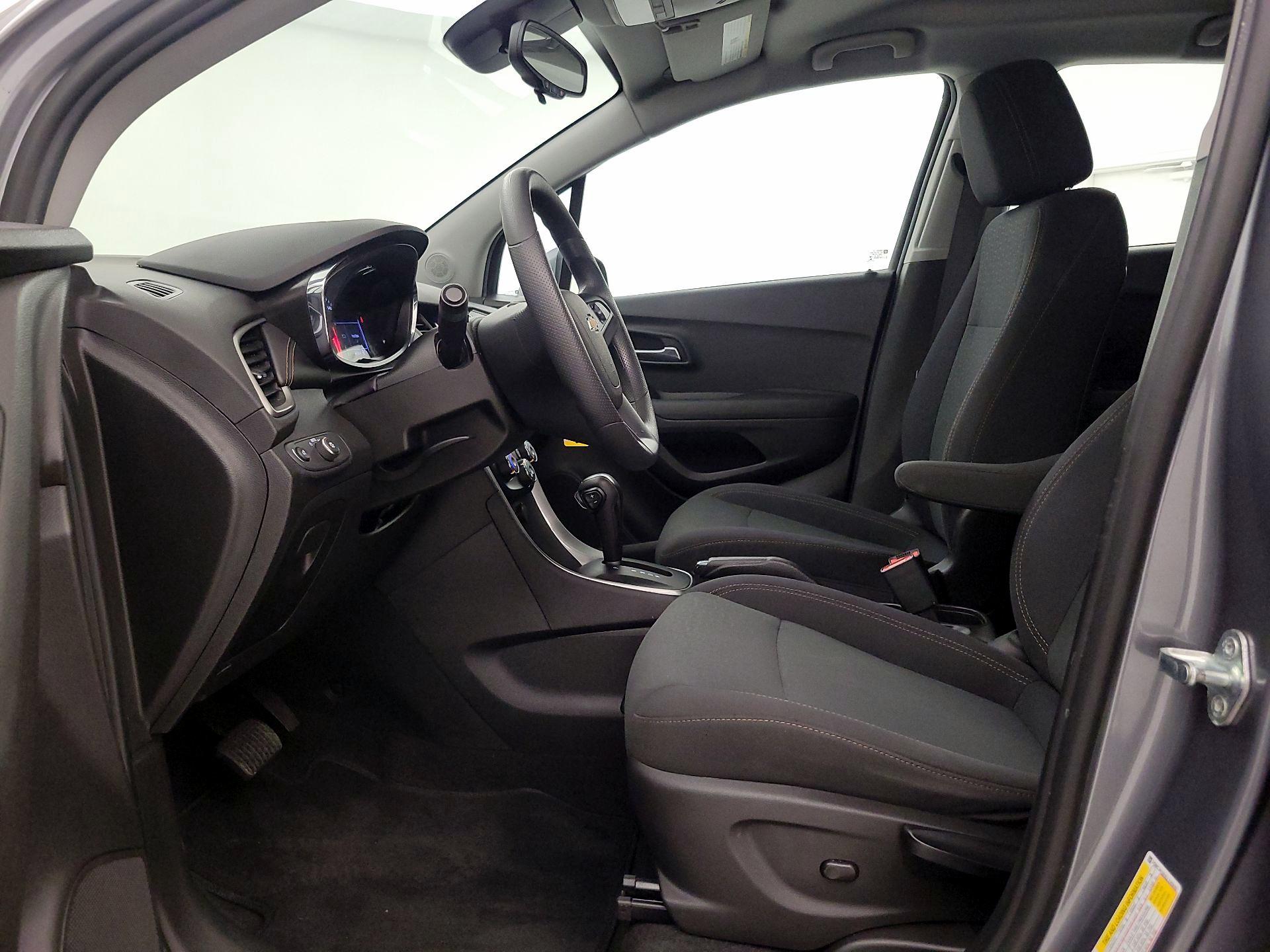 Thumbnail: 2020 Chevrolet Trax - 11