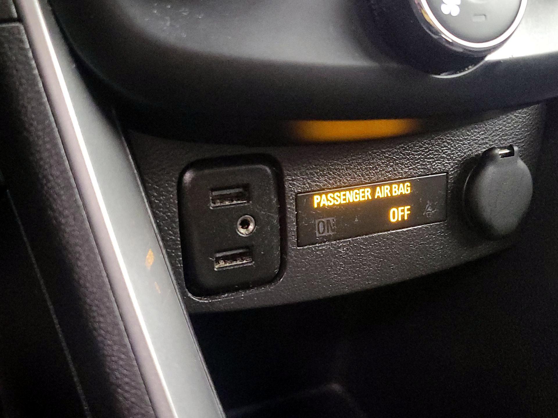 Thumbnail: 2020 Chevrolet Trax - 18