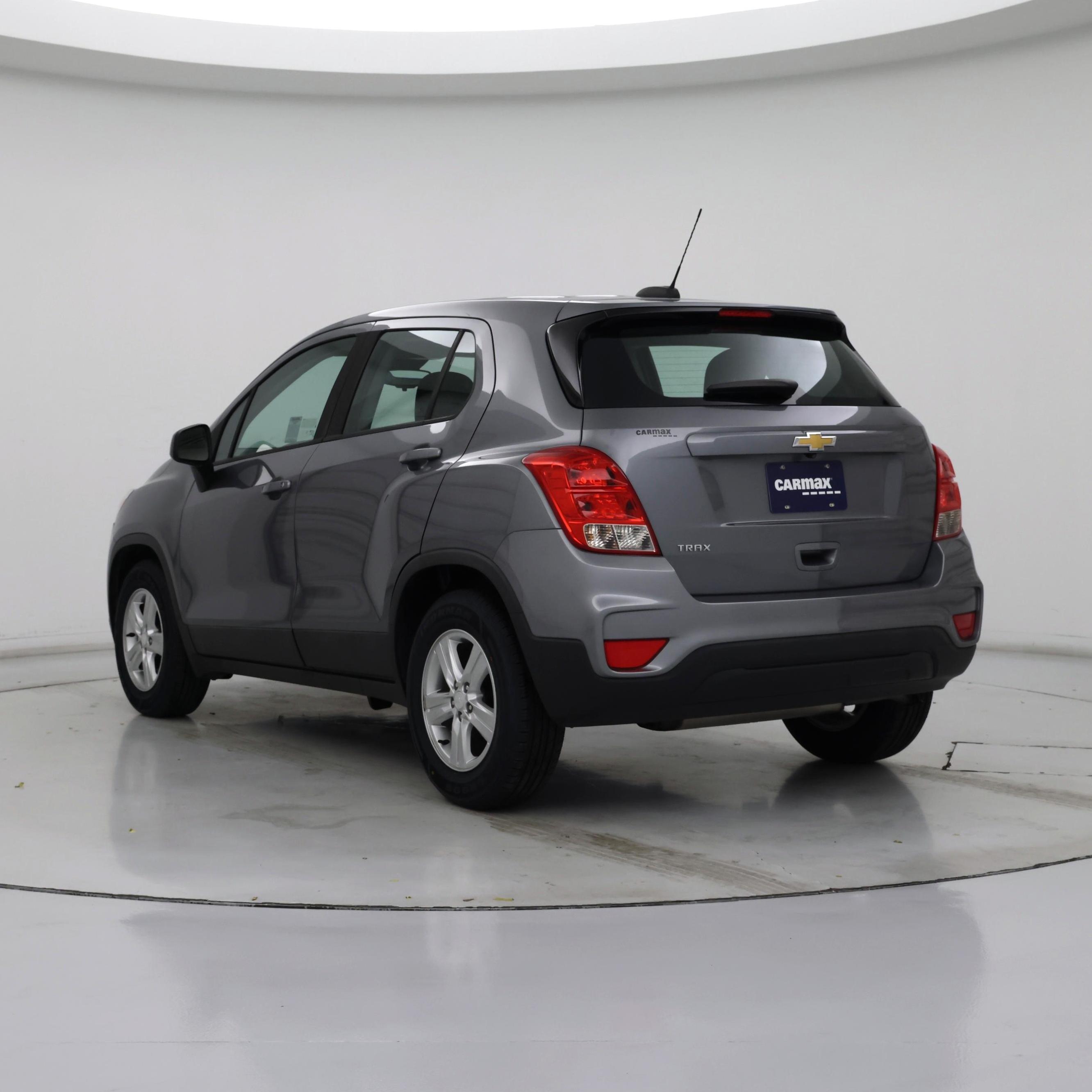 Thumbnail: 2020 Chevrolet Trax - 2