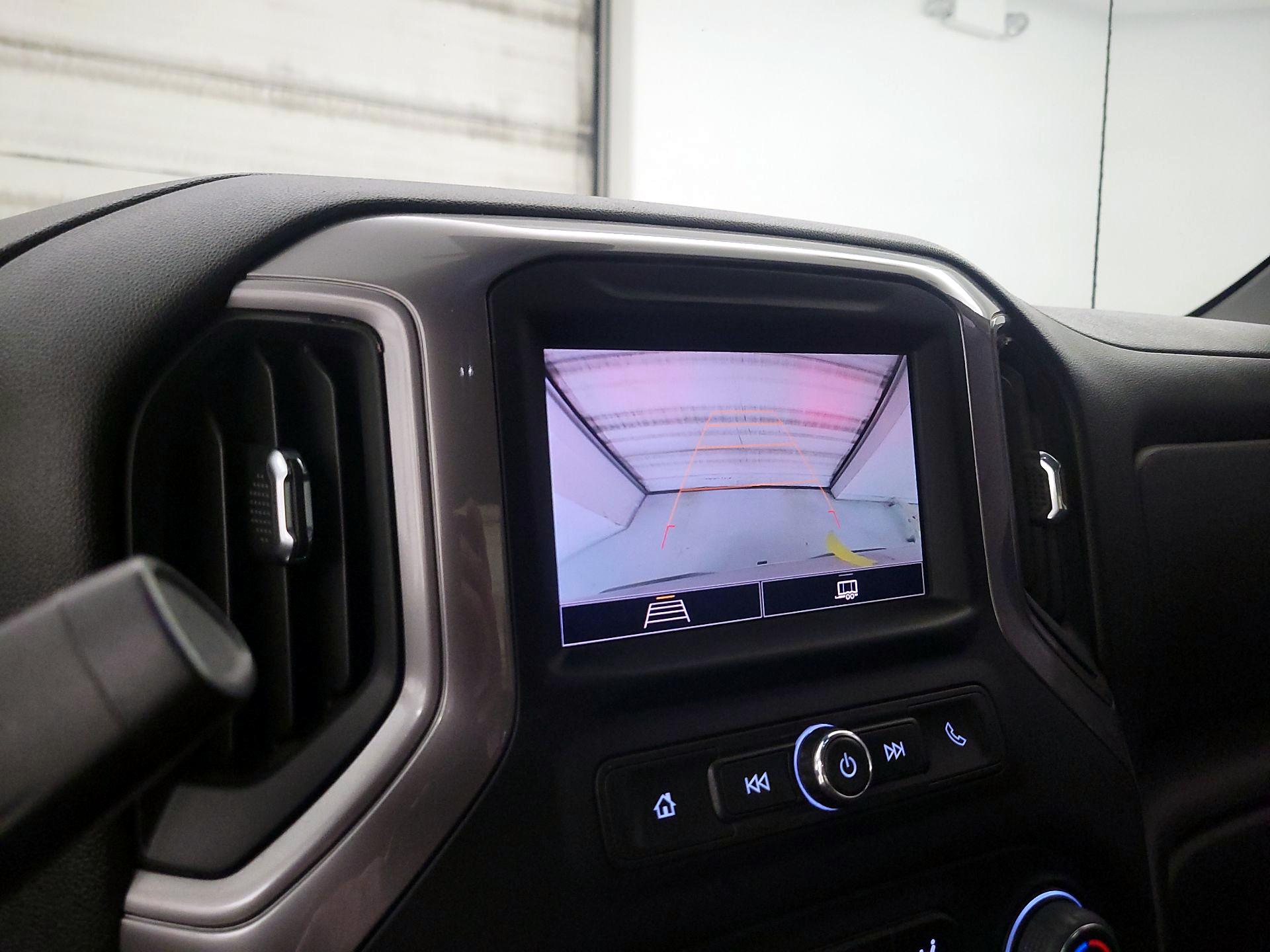 Thumbnail: 2022 Chevrolet Silverado 1500 - 14