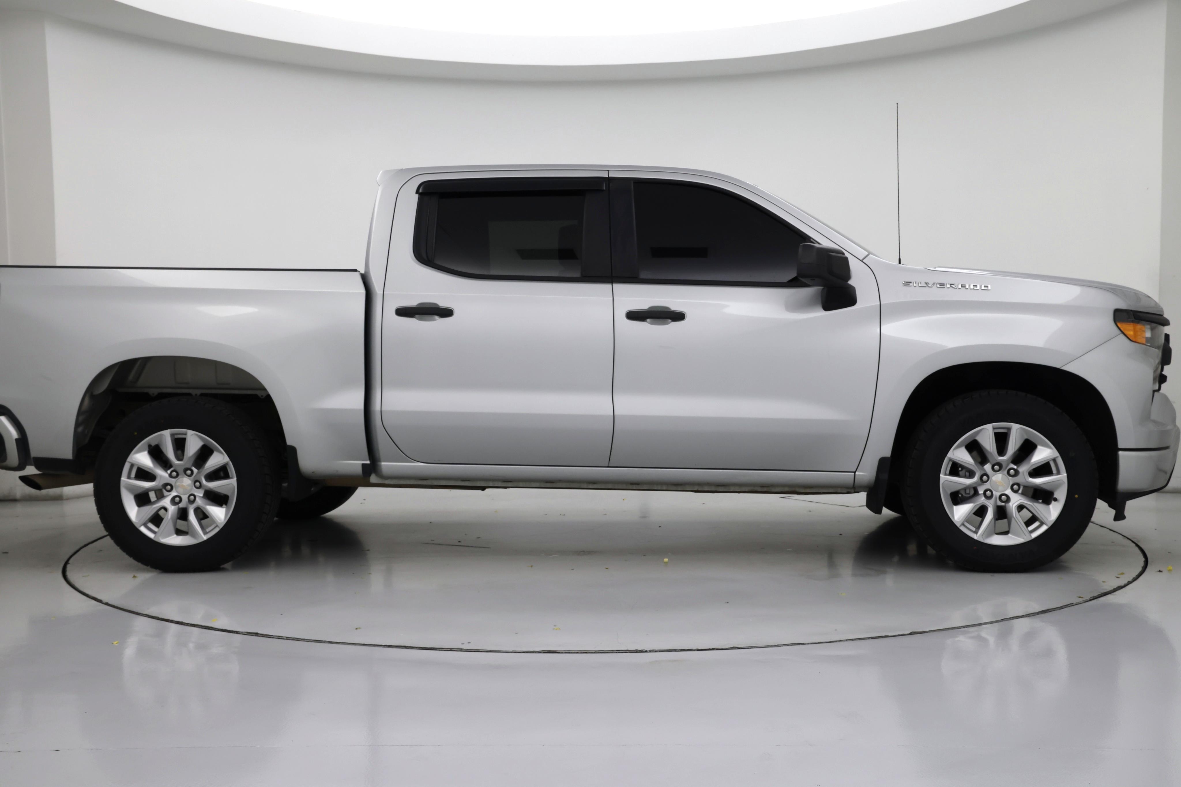 Thumbnail: 2022 Chevrolet Silverado 1500 - 7