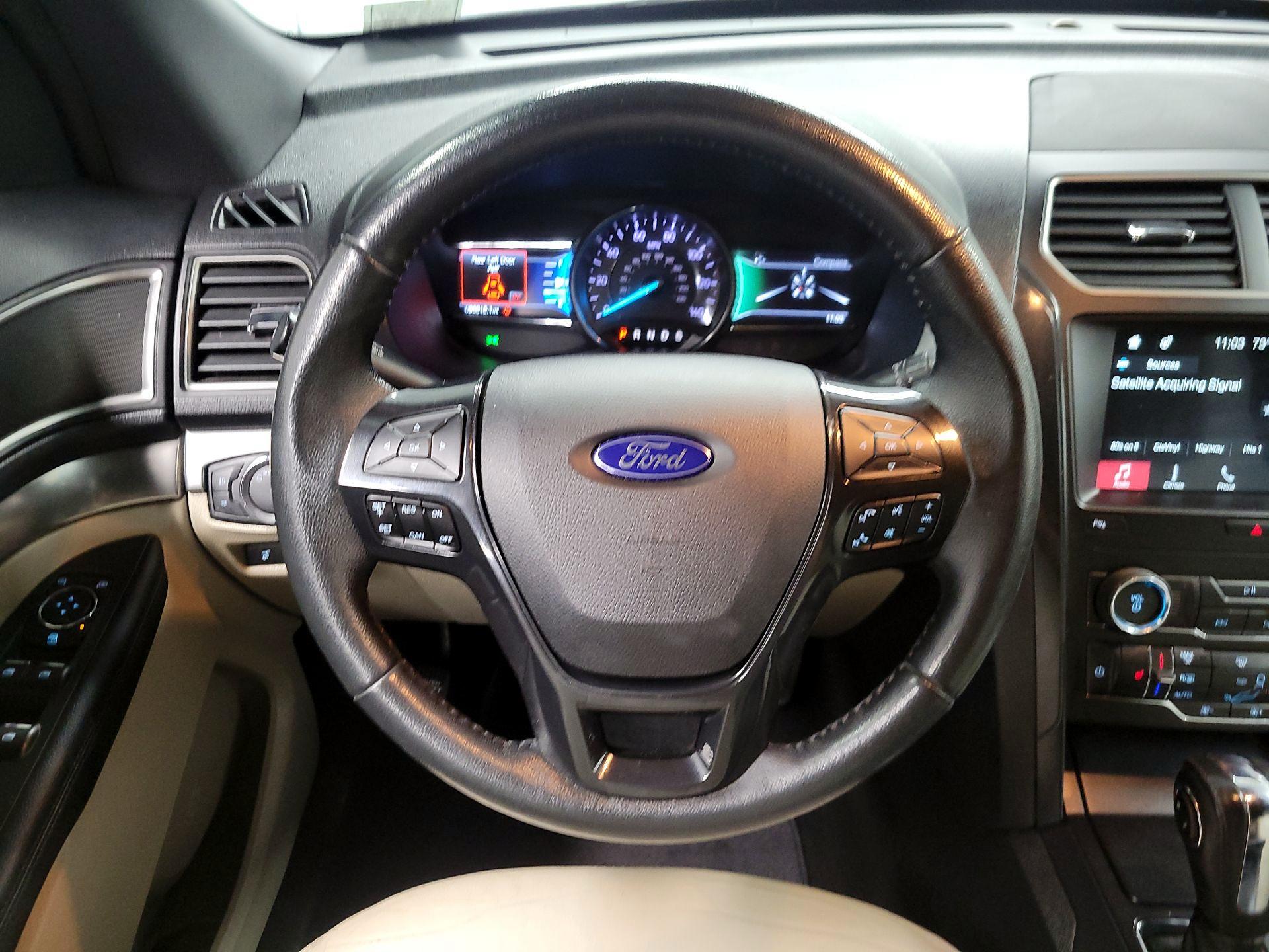 Thumbnail: 2018 Ford Explorer - 10