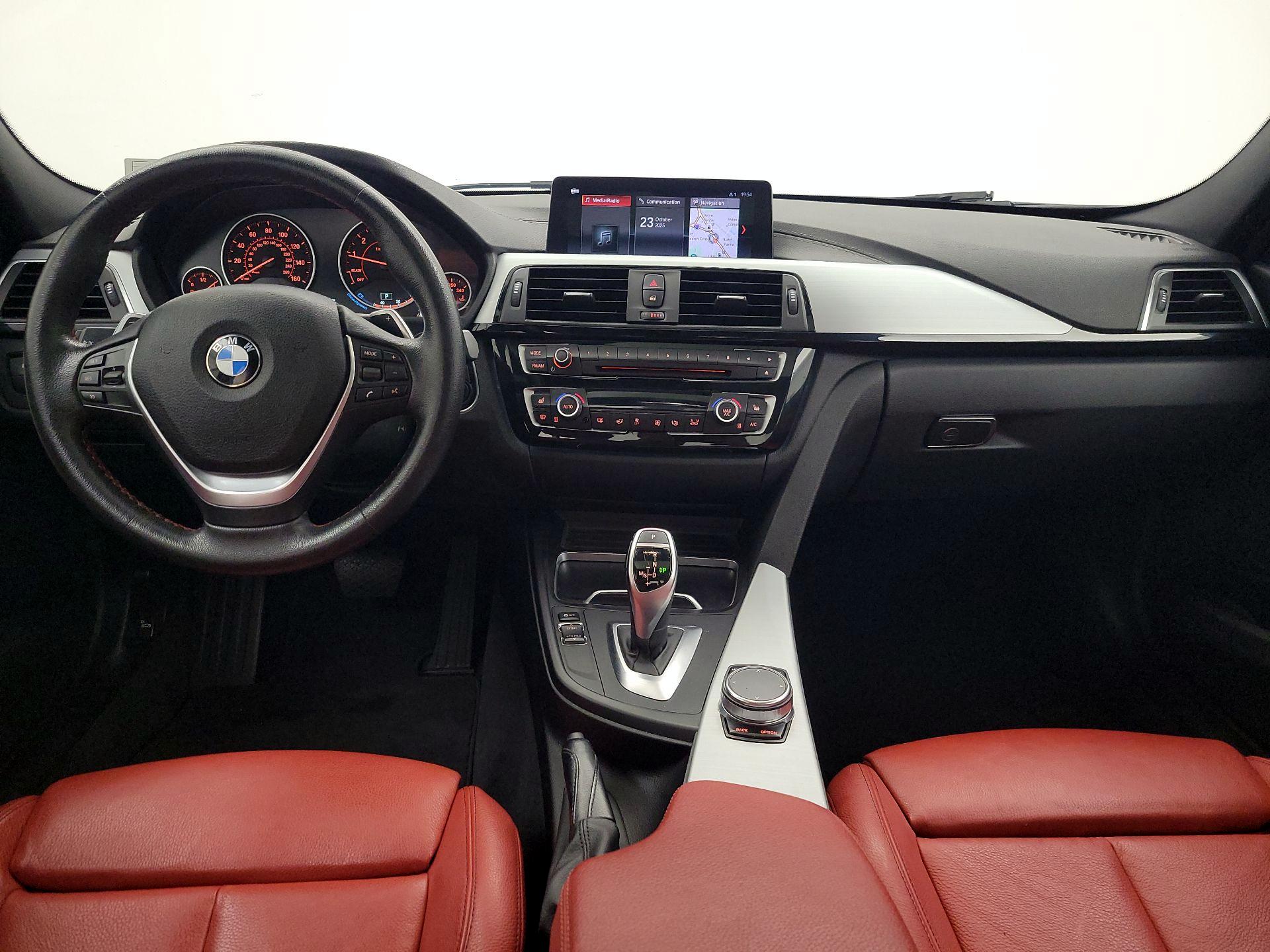 Thumbnail: 2018 BMW 3 Series - 9