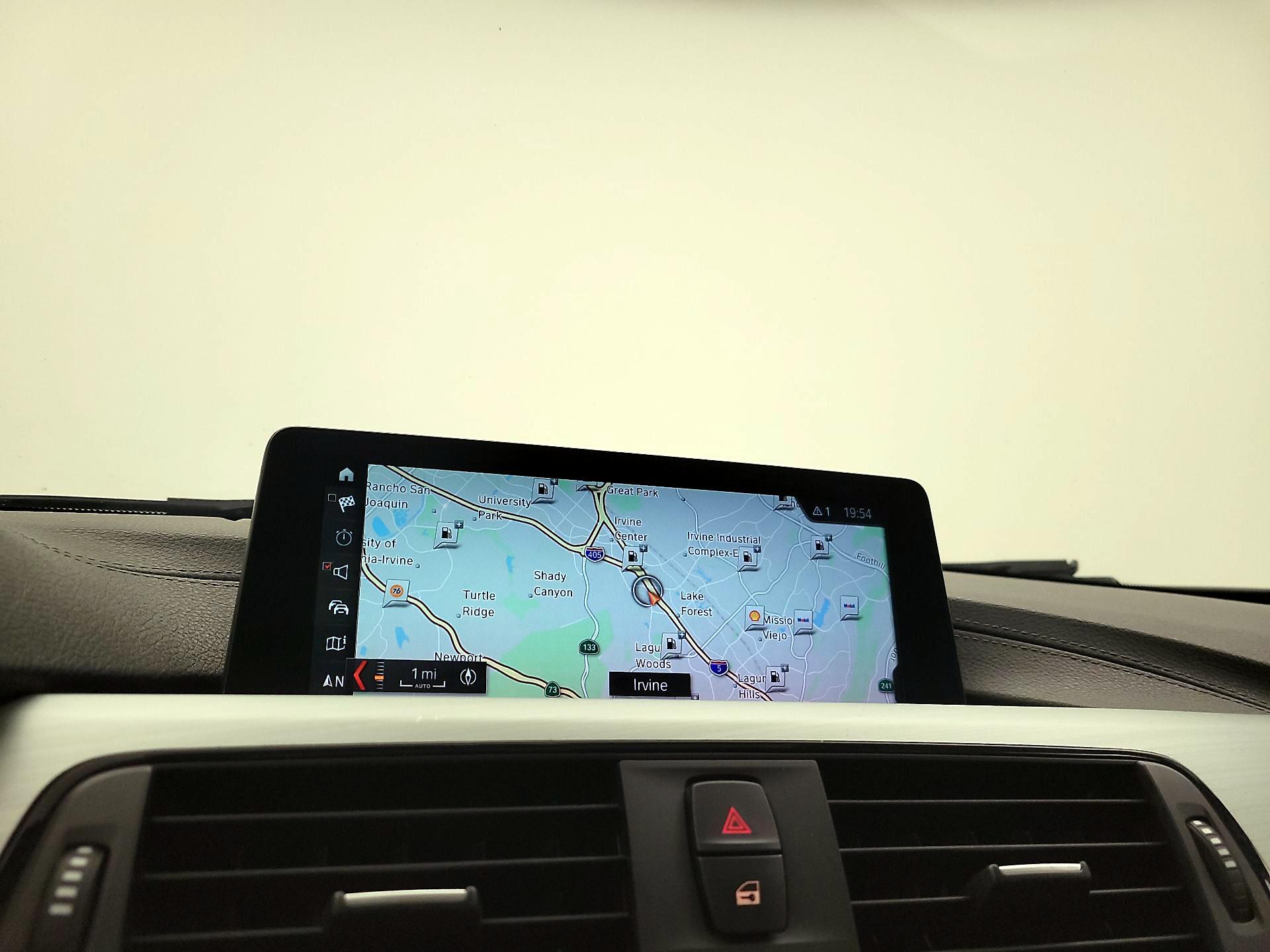 Thumbnail: 2018 BMW 3 Series - 14