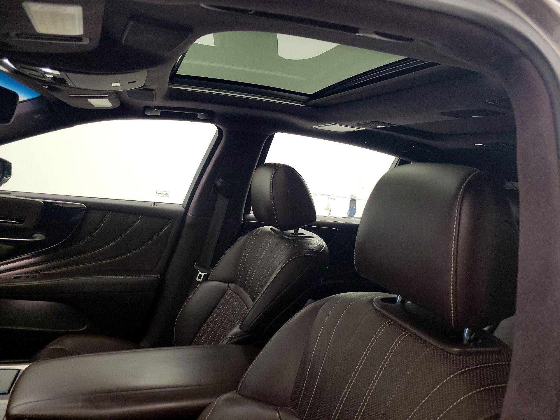 Thumbnail: 2019 Lexus LS - 20