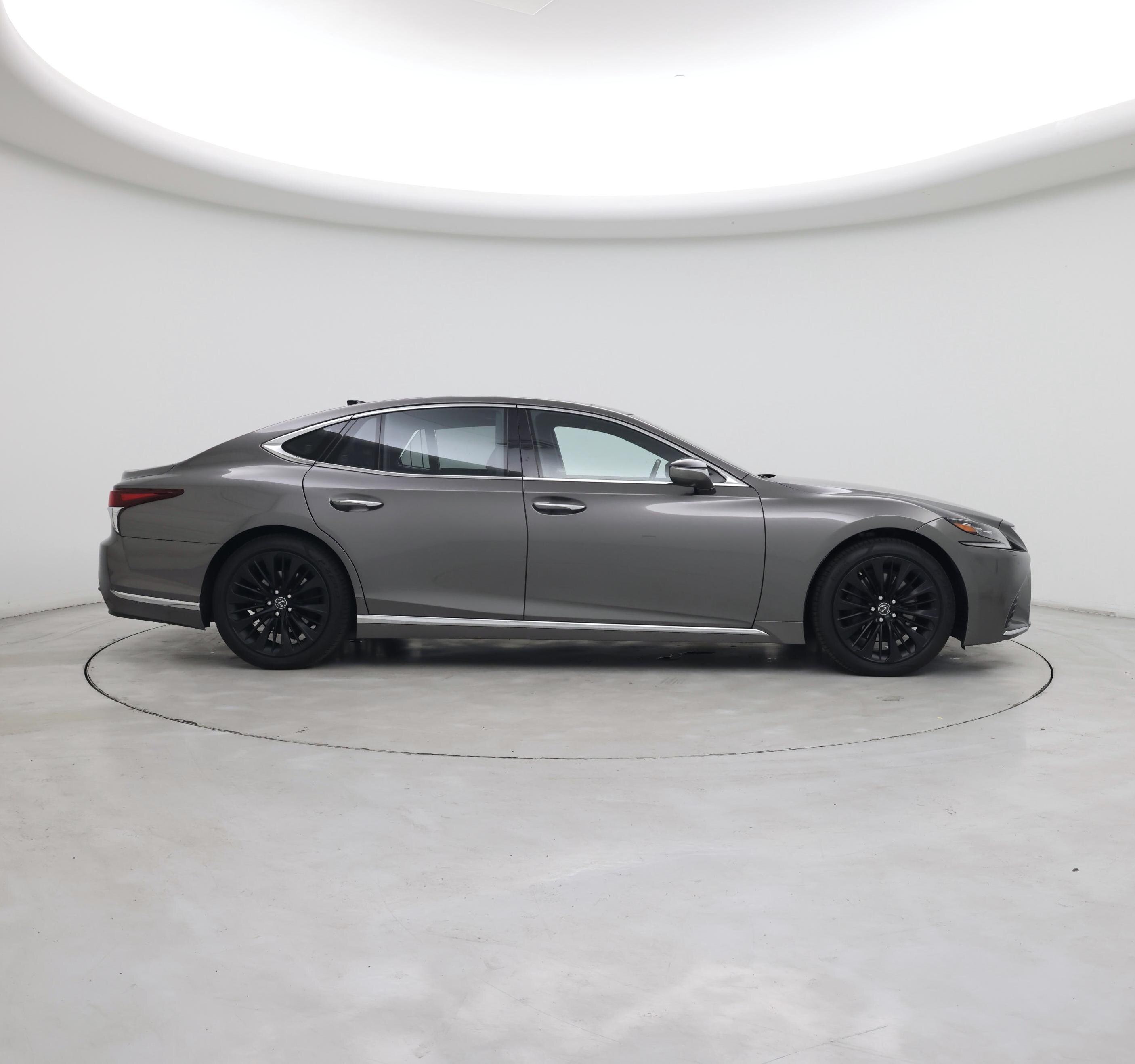 Thumbnail: 2019 Lexus LS - 7