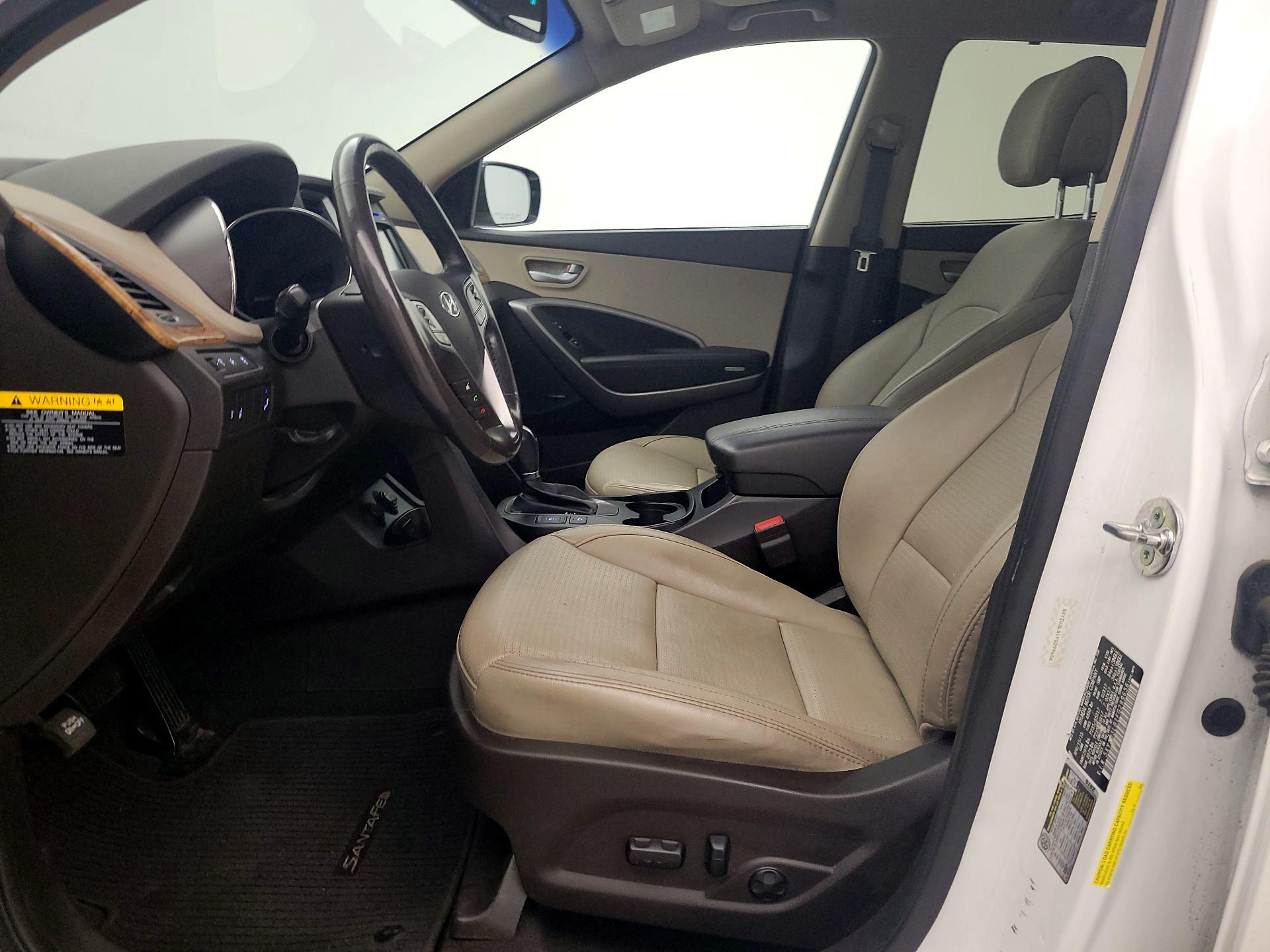 Thumbnail: 2015 Hyundai Santa Fe - 11