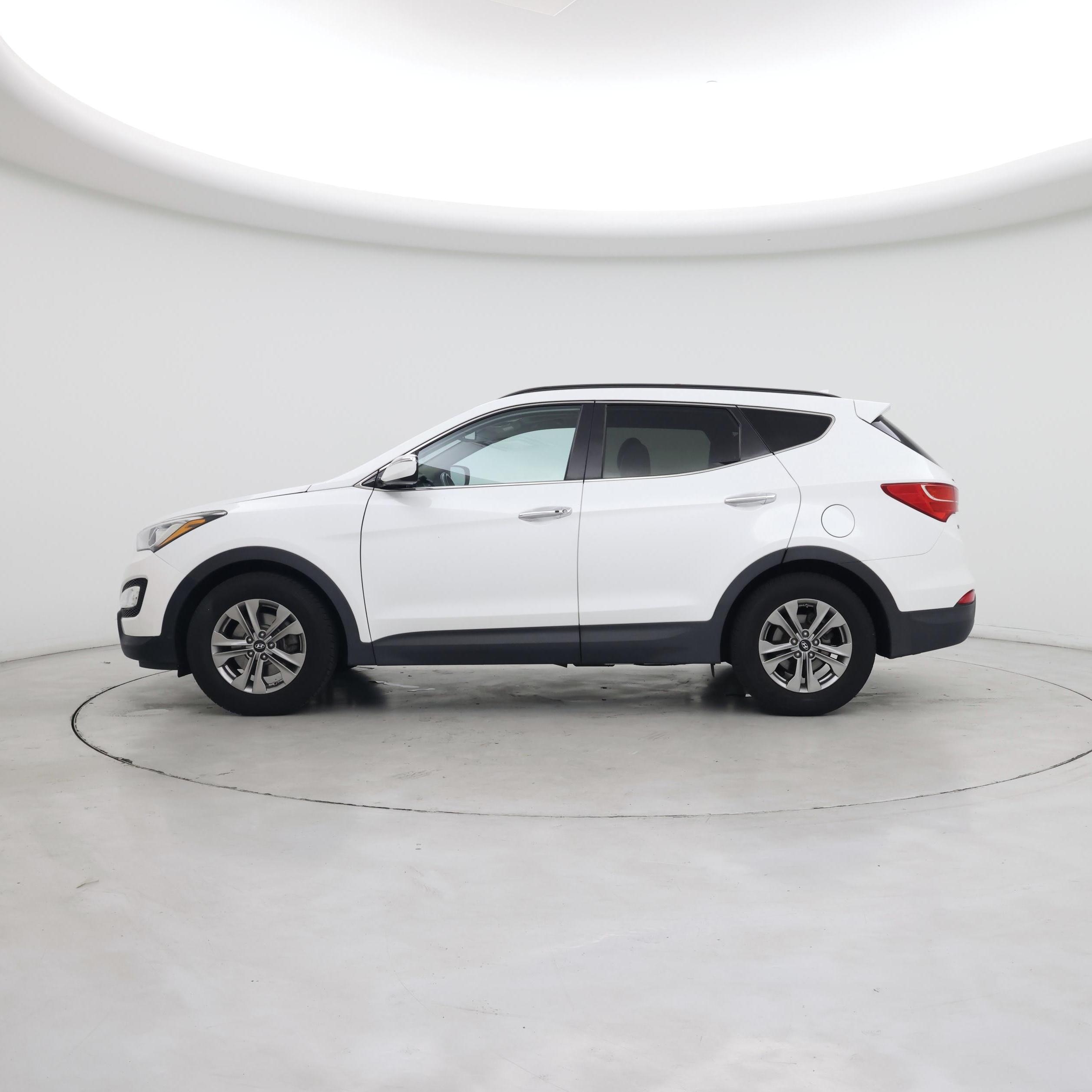 Thumbnail: 2015 Hyundai Santa Fe - 3