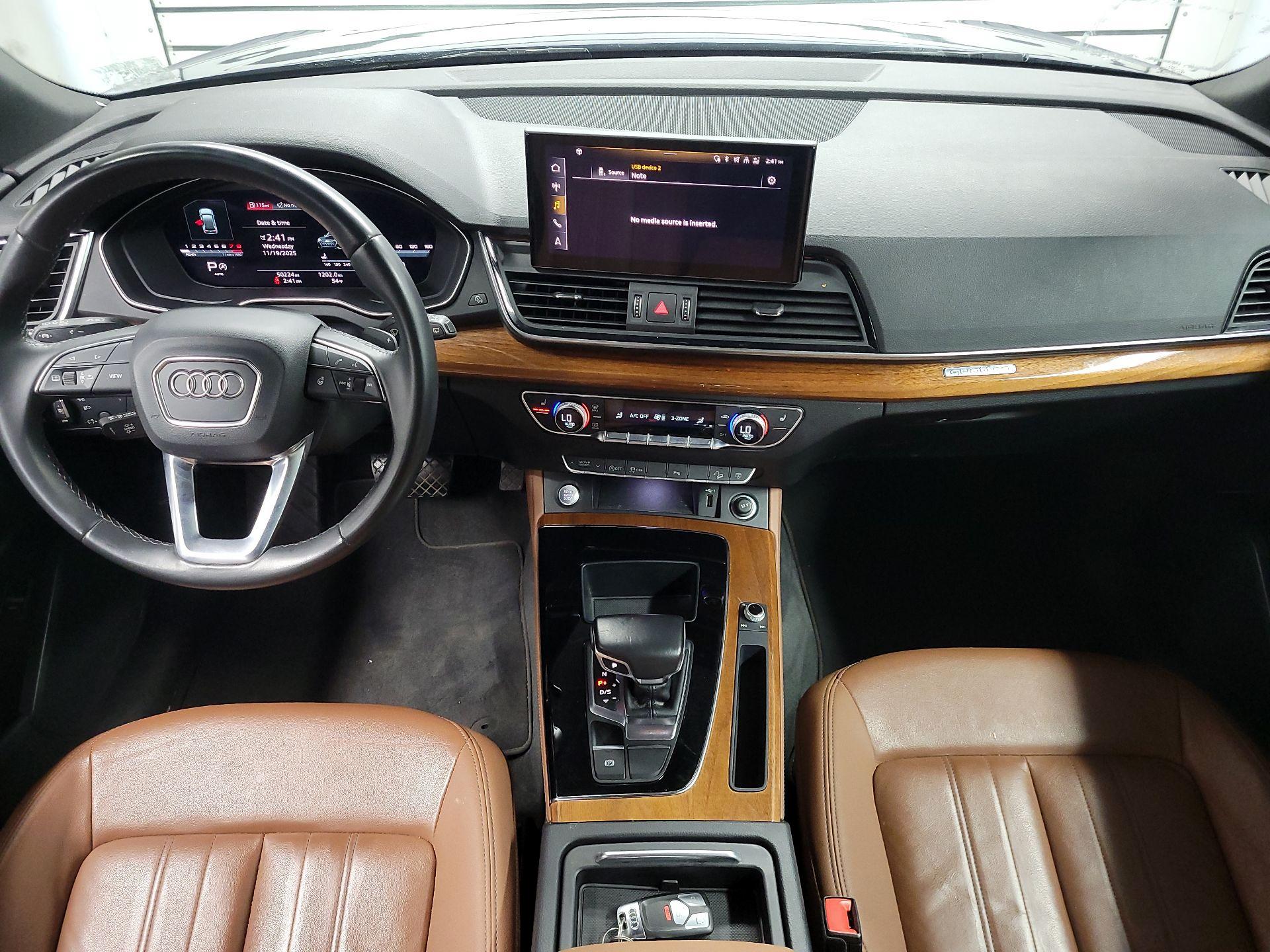 Thumbnail: 2022 Audi Q5 - 9