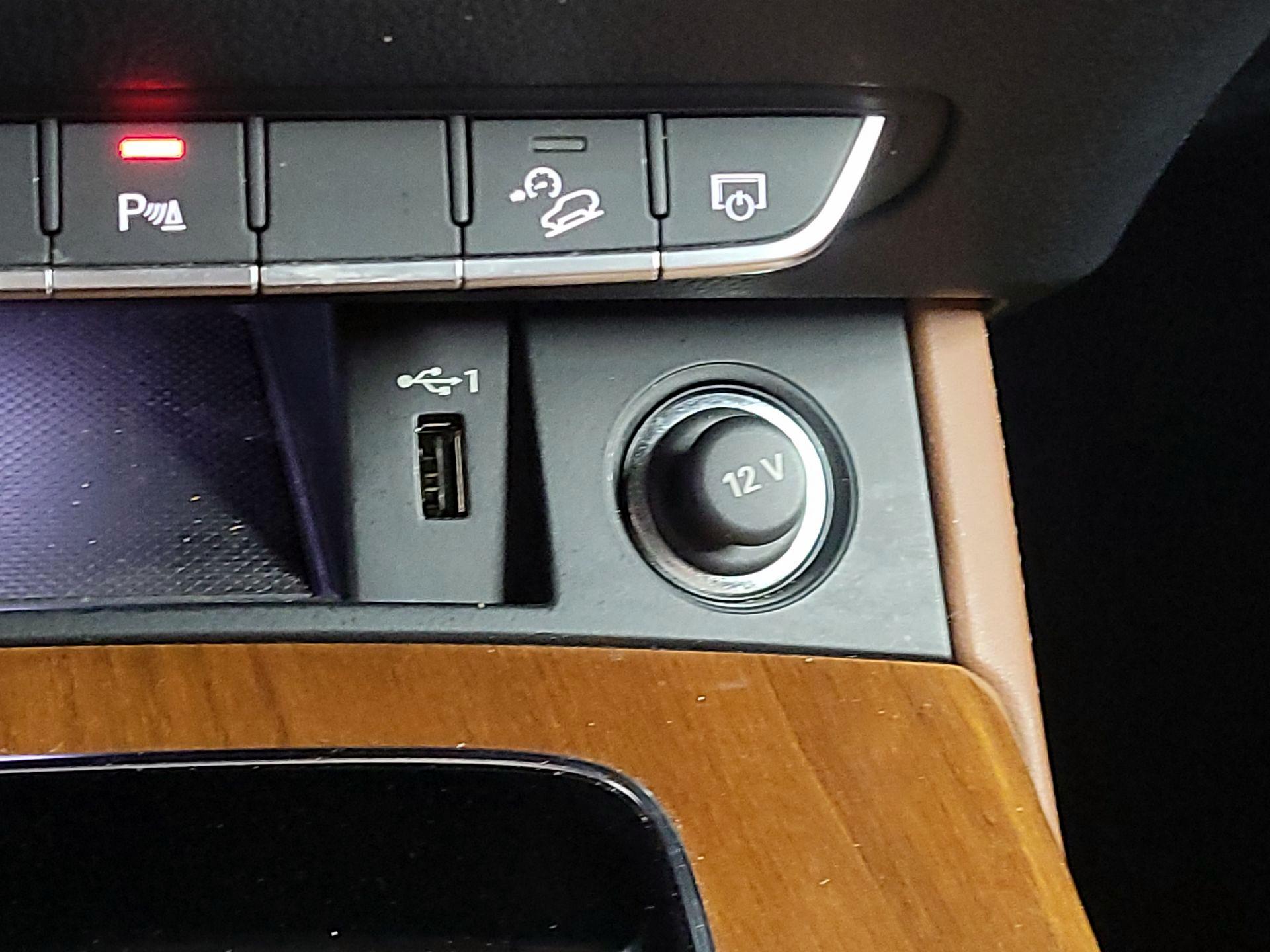 Thumbnail: 2022 Audi Q5 - 18