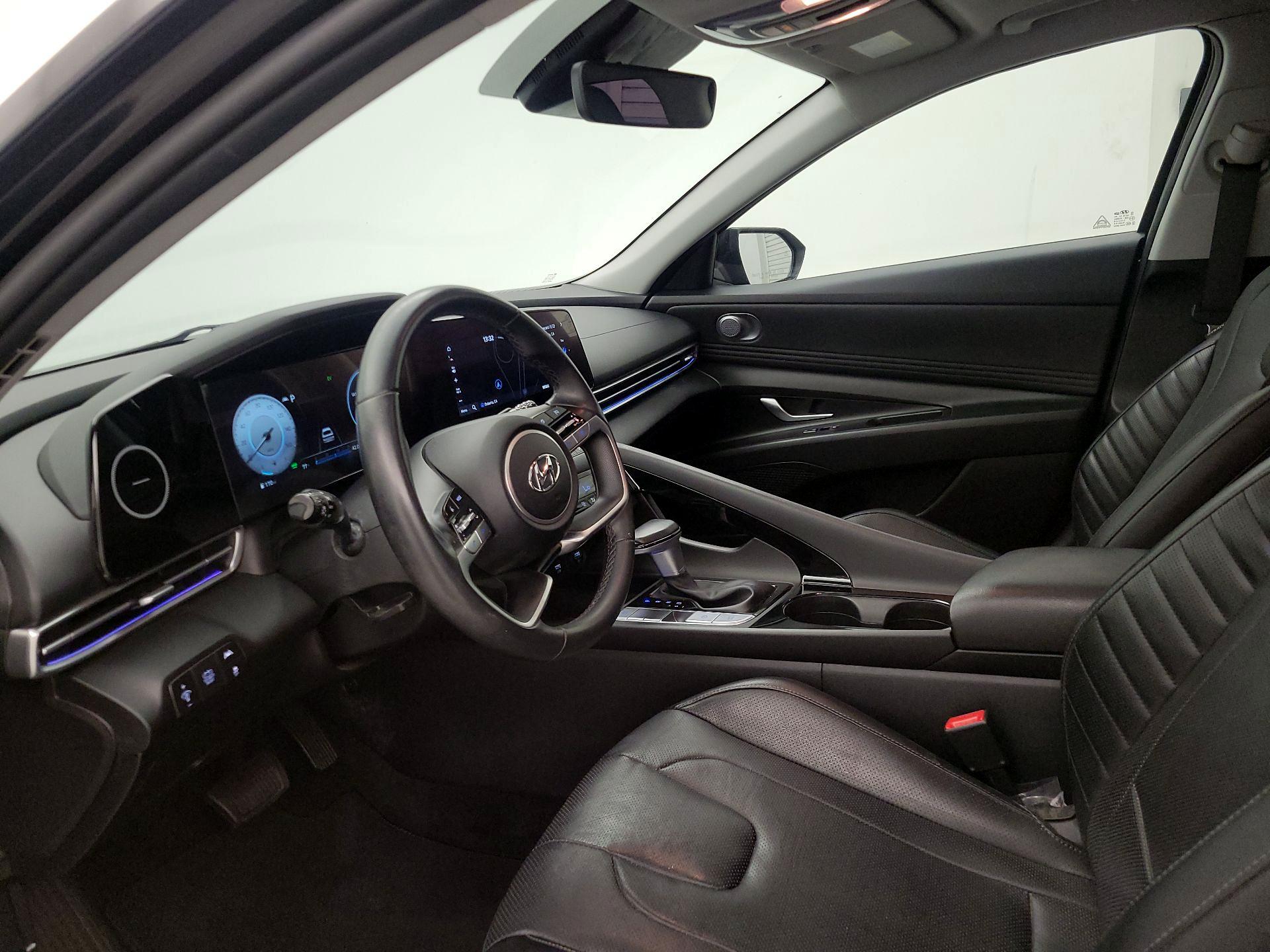 Thumbnail: 2023 Hyundai Elantra - 11